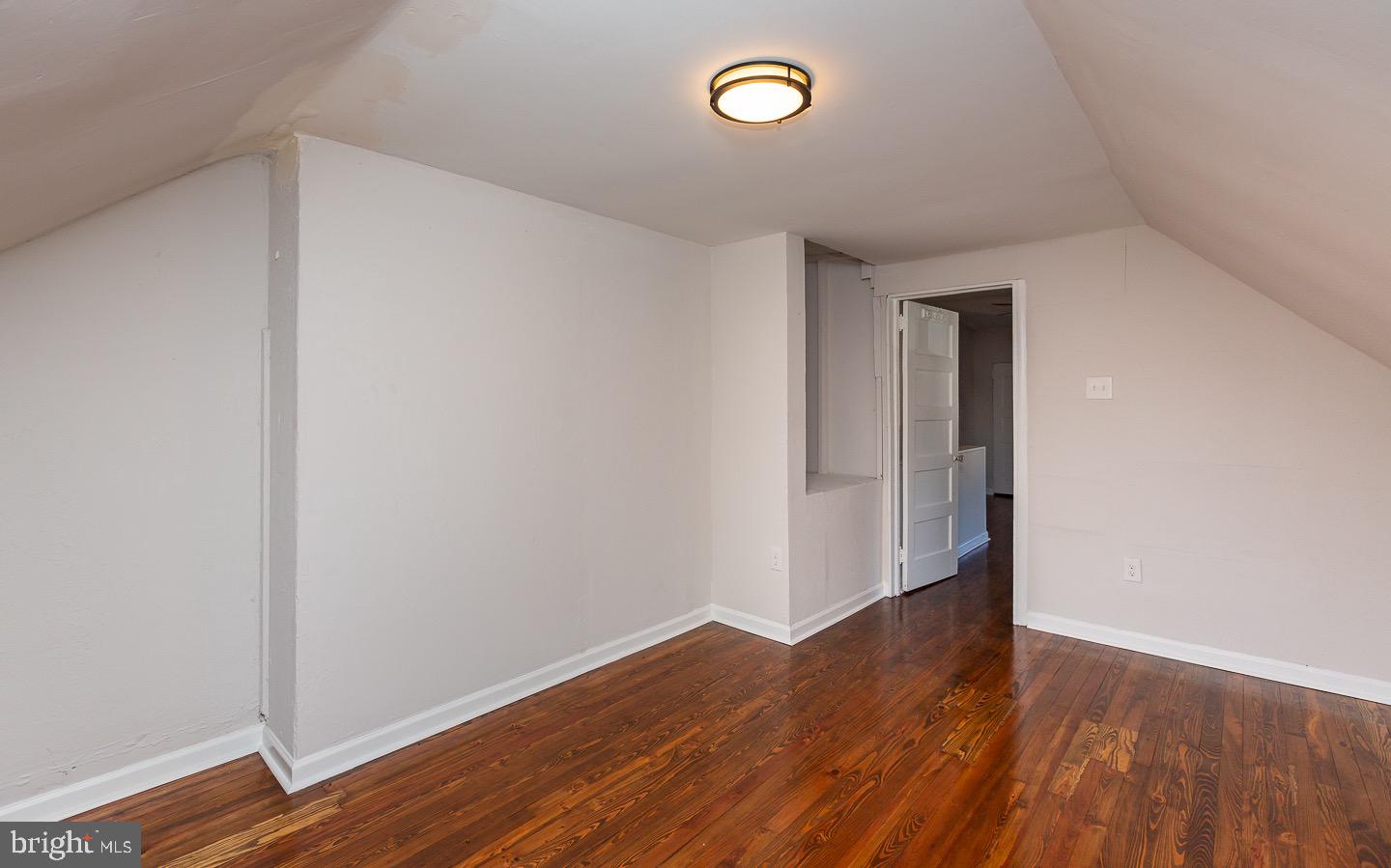 218 Jackson Ave
