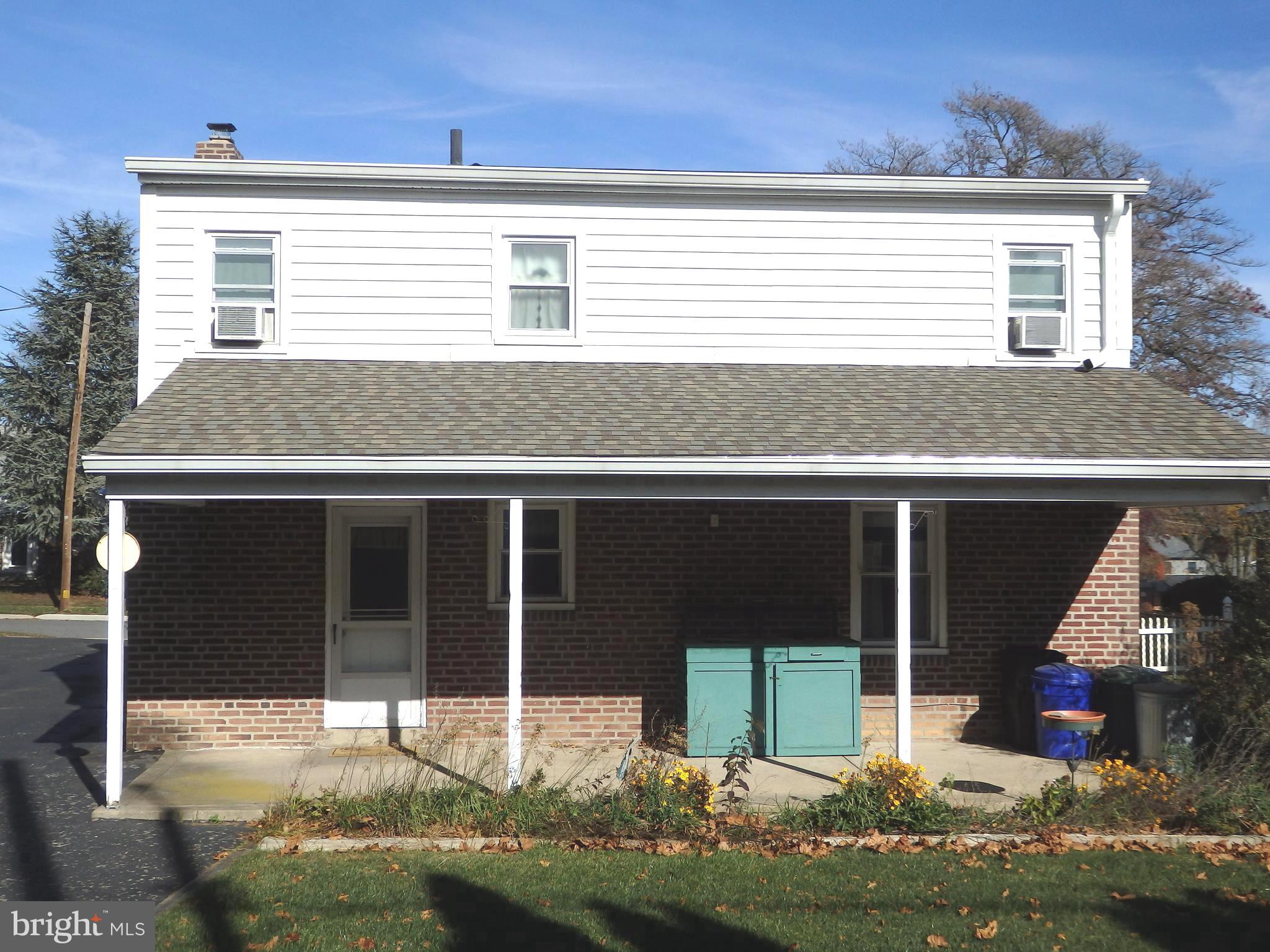 544 Lawrence Rd
