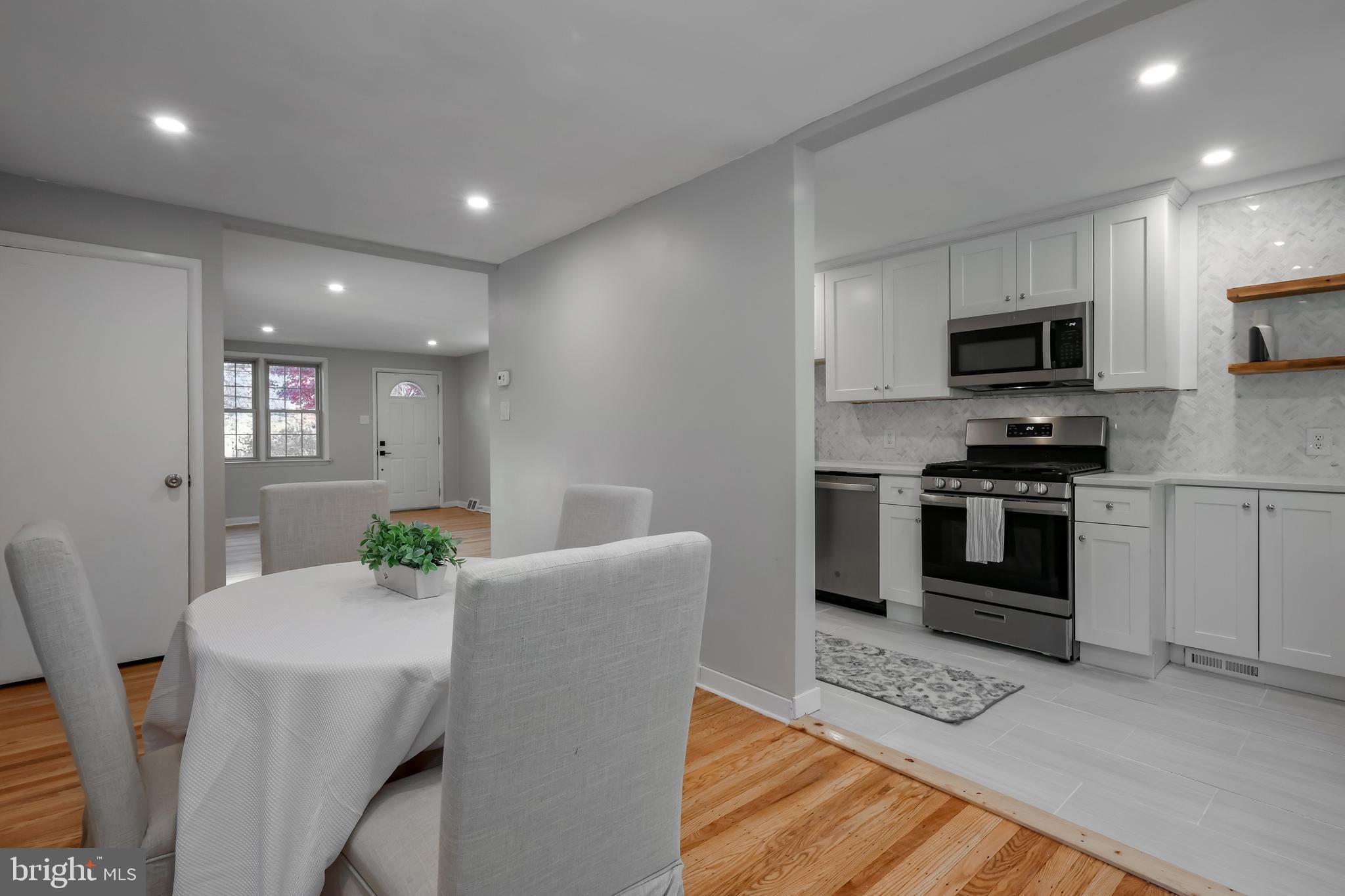 323 Prospect Ave