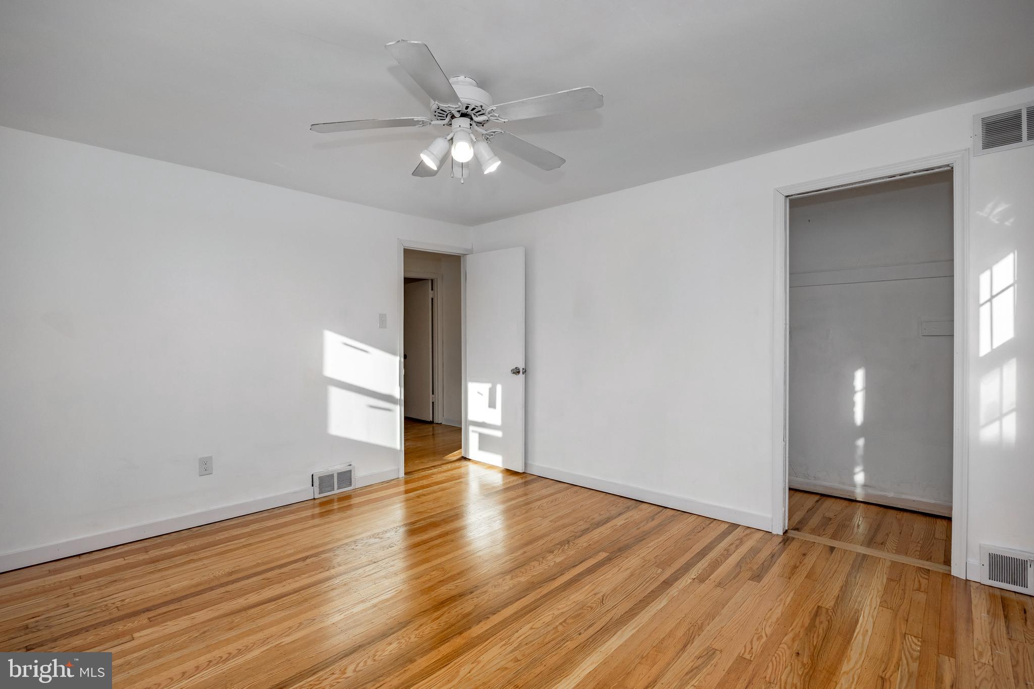 323 Prospect Ave