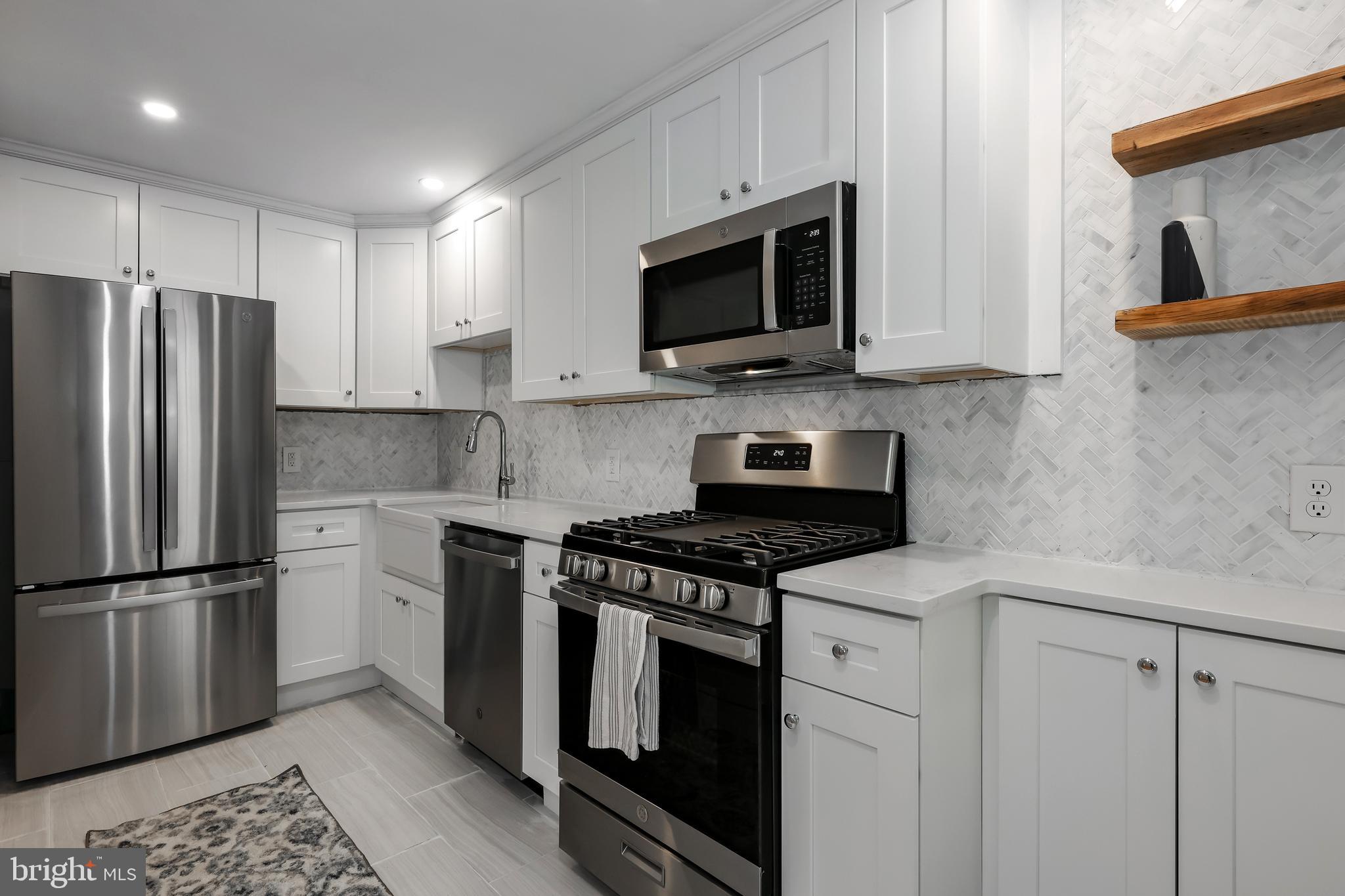 323 Prospect Ave