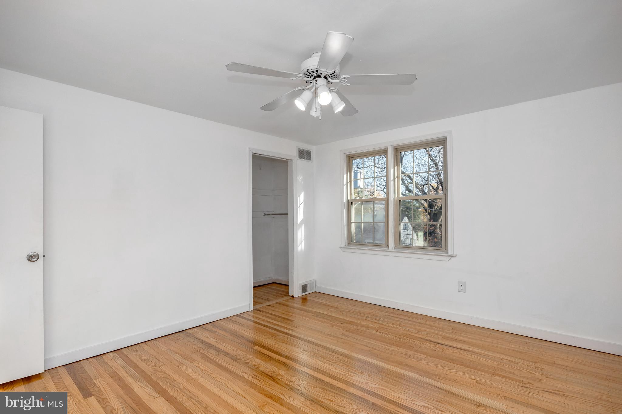323 Prospect Ave