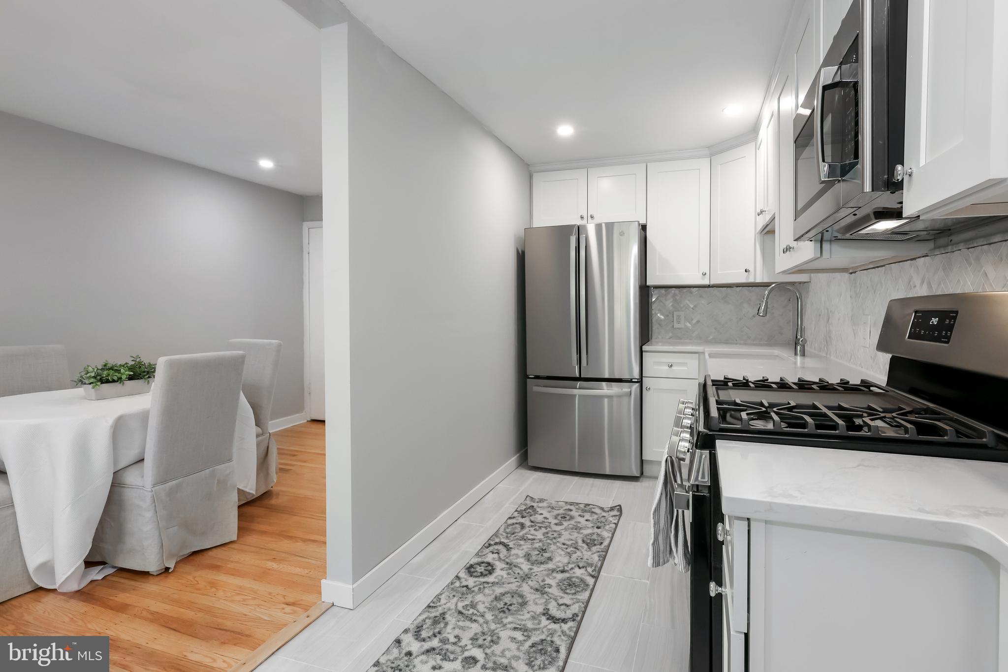 323 Prospect Ave