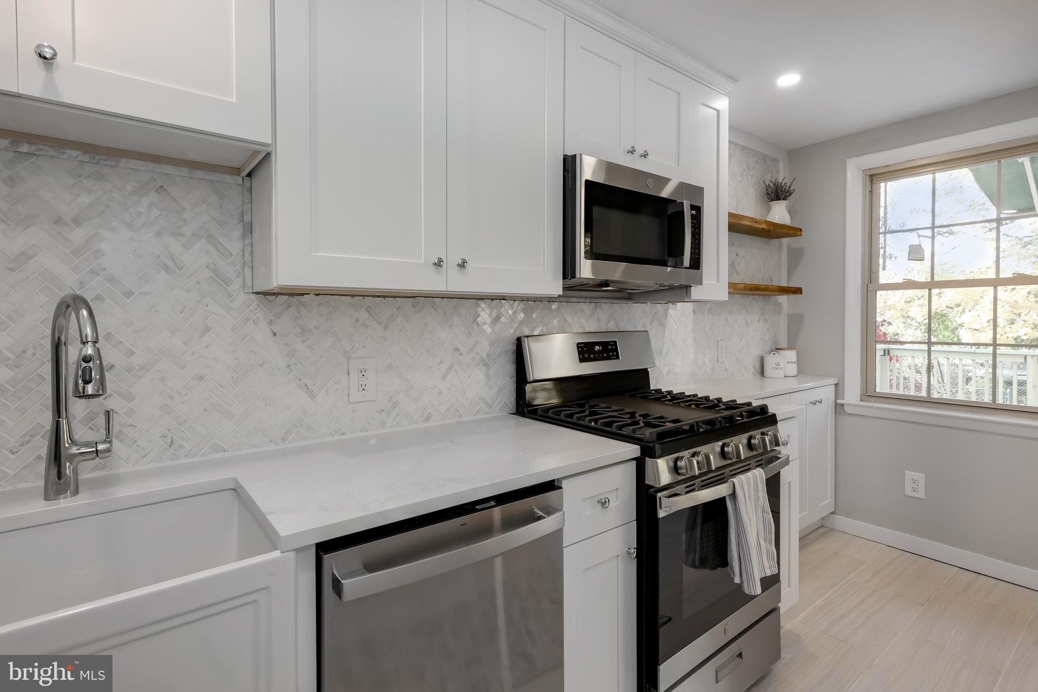 323 Prospect Ave