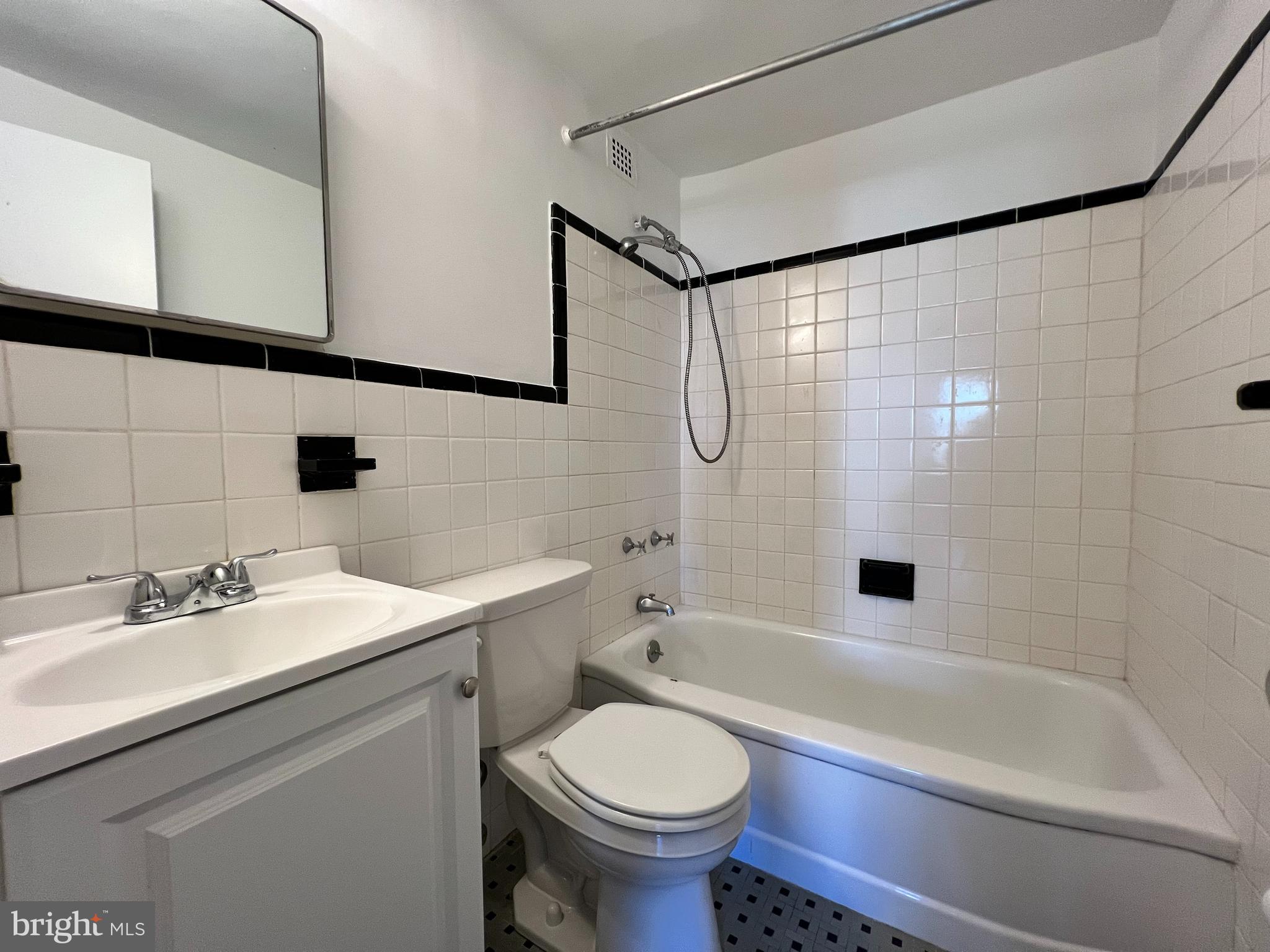 80 W Baltimore Ave #C206