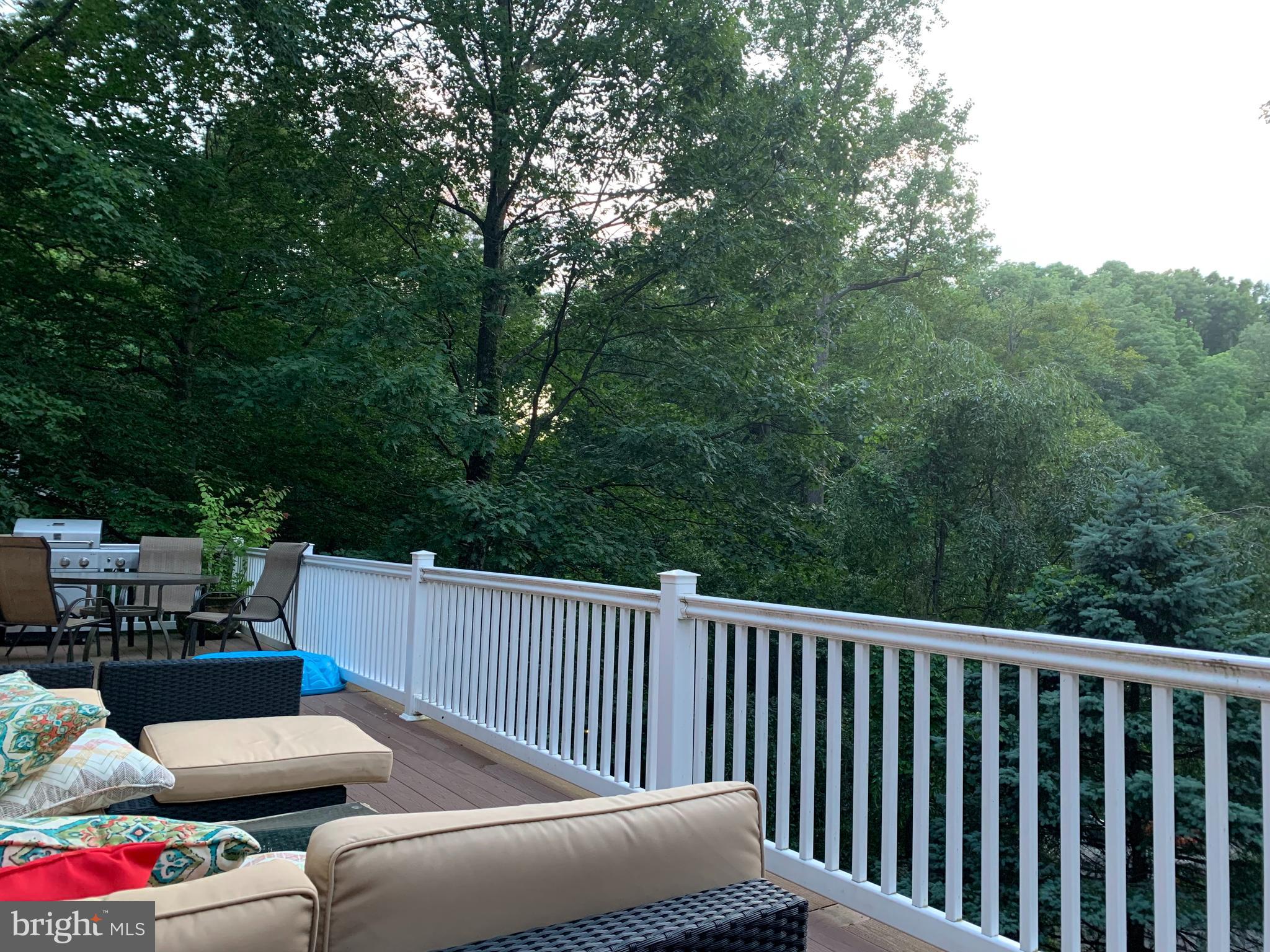 3300 Sawmill Rd