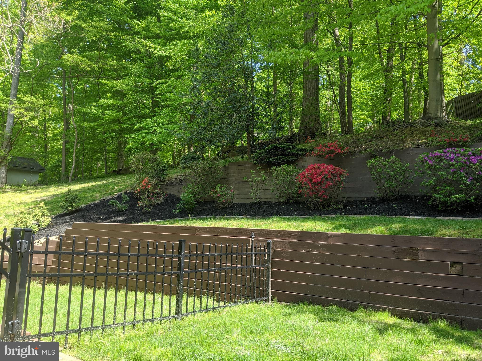 3300 Sawmill Rd