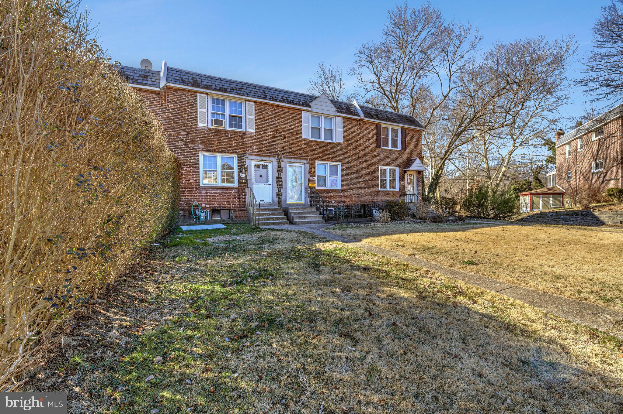 1046 S Lynbrook Rd