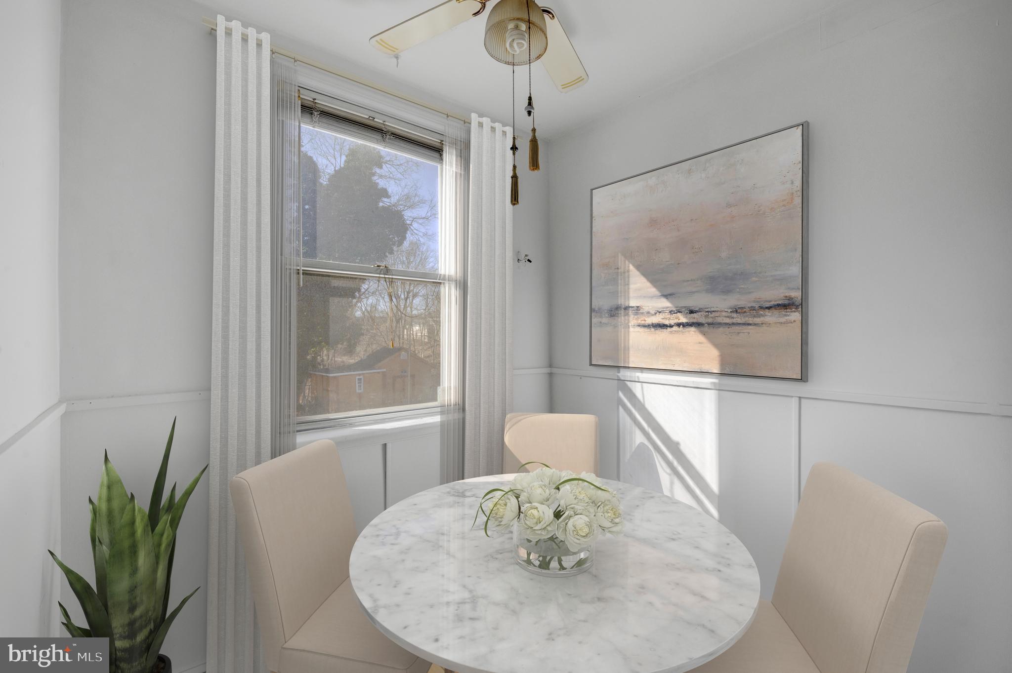 1046 S Lynbrook Rd