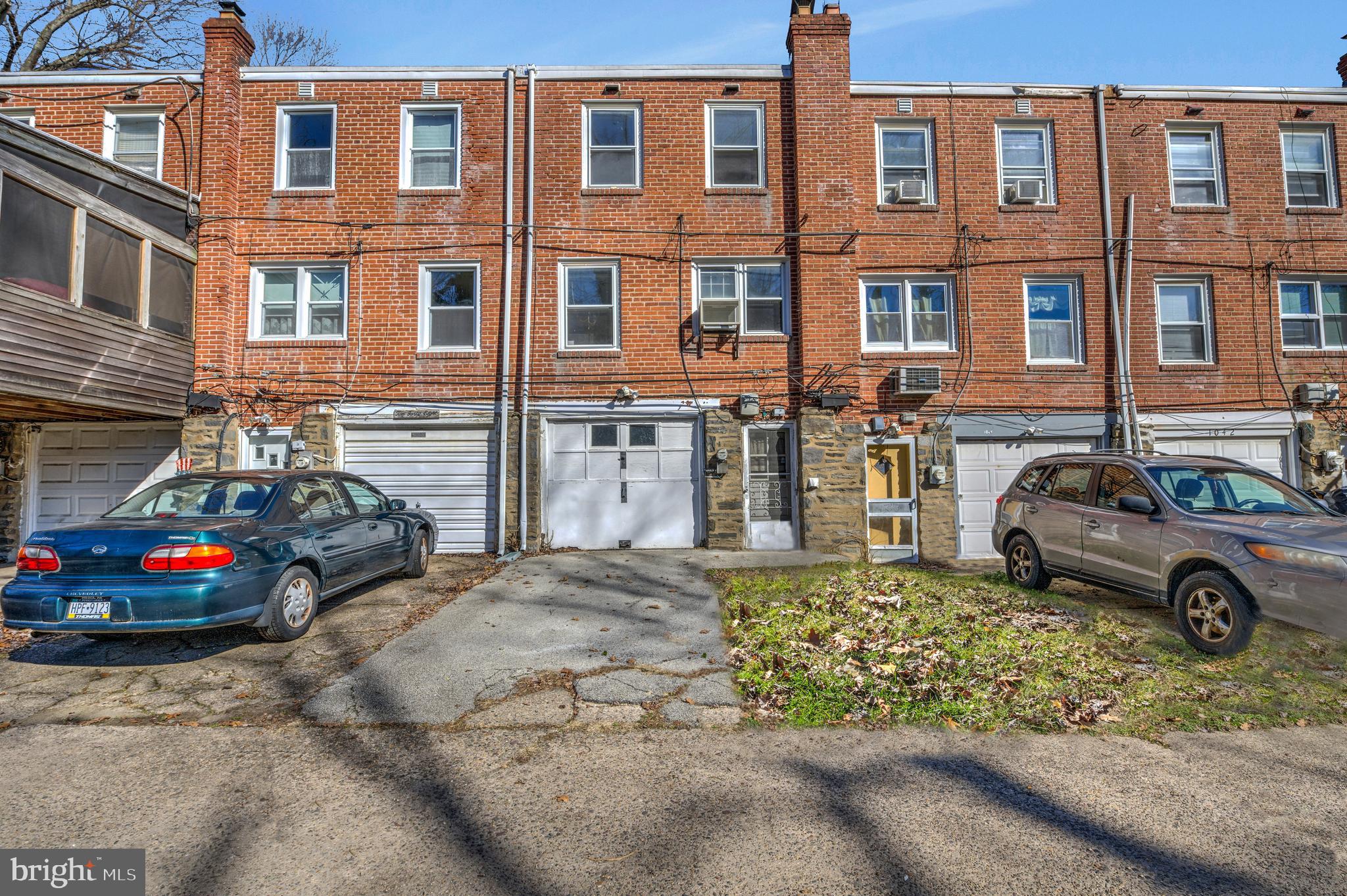 1046 S Lynbrook Rd