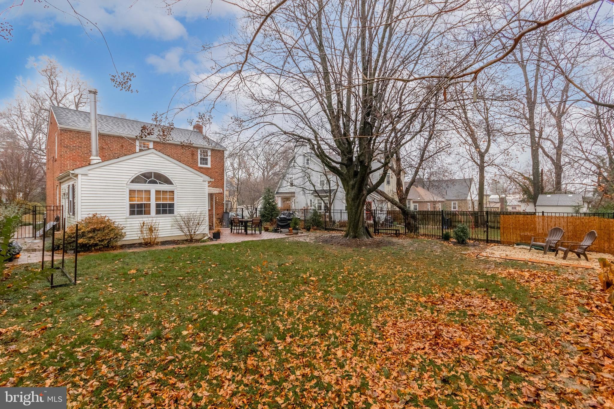 1420 Lawndale Rd