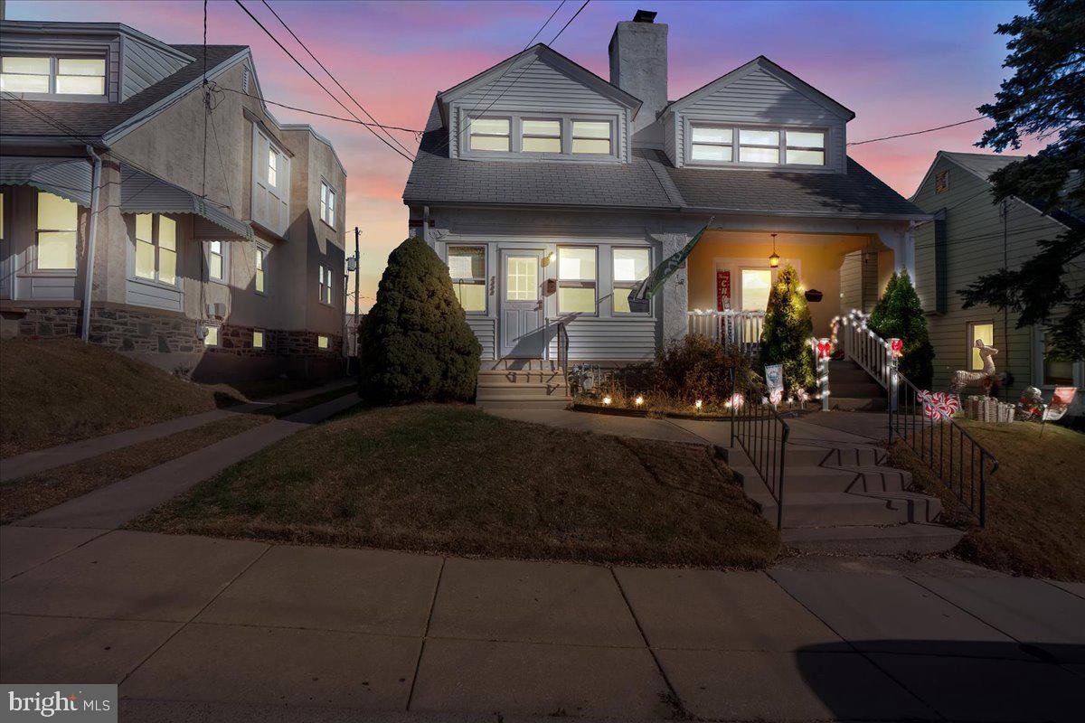 1221 Harding Dr