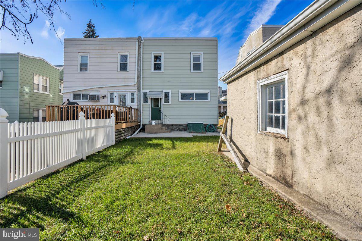 1221 Harding Dr