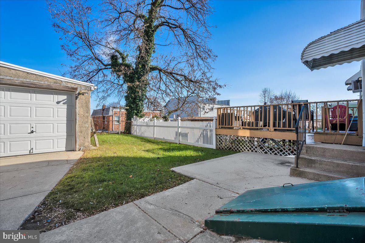 1221 Harding Dr