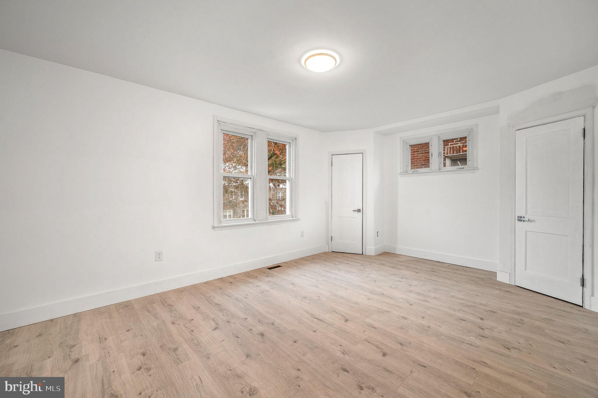 836 Whitby Ave