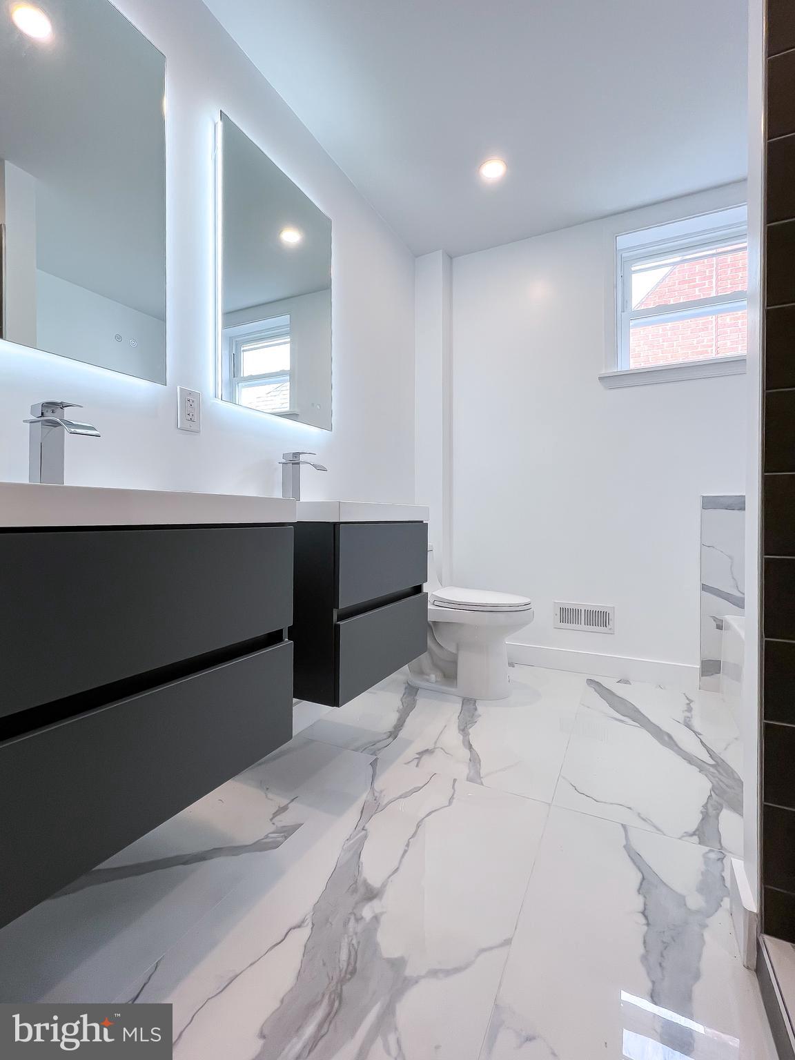 836 Whitby Ave