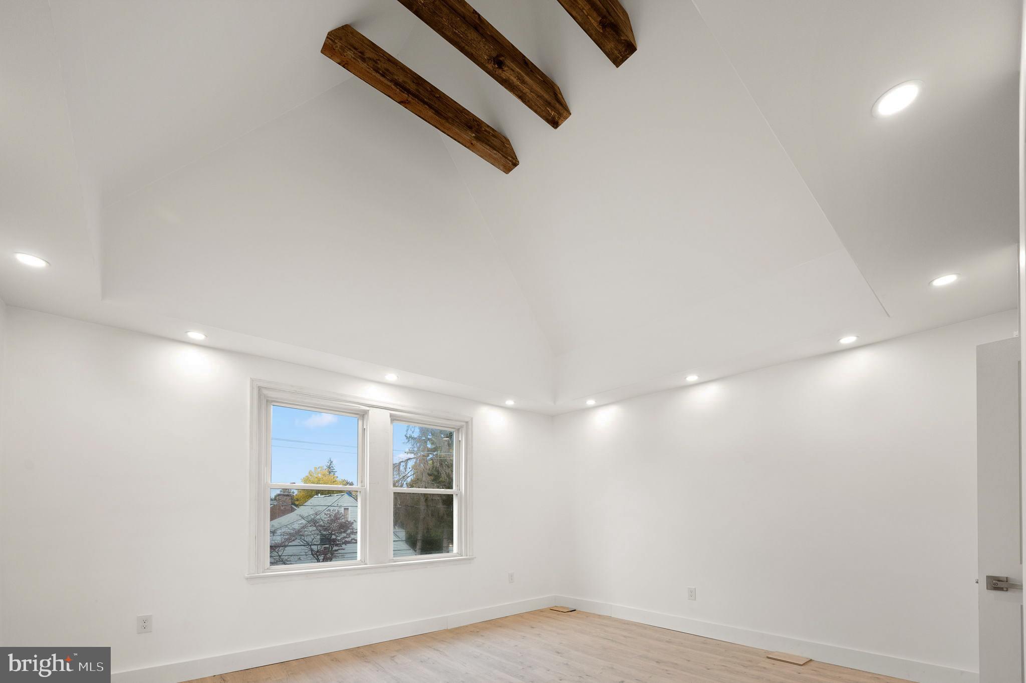 836 Whitby Ave