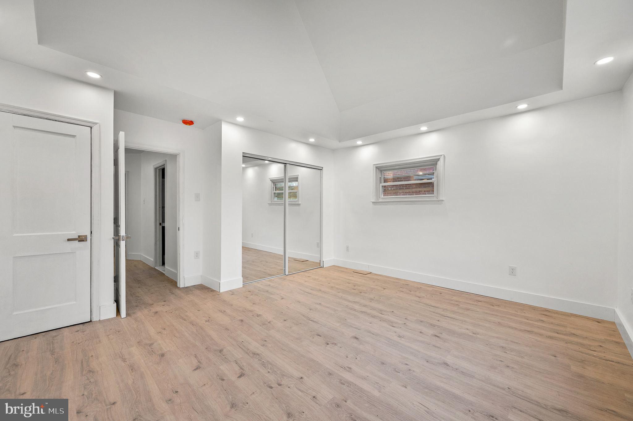 836 Whitby Ave