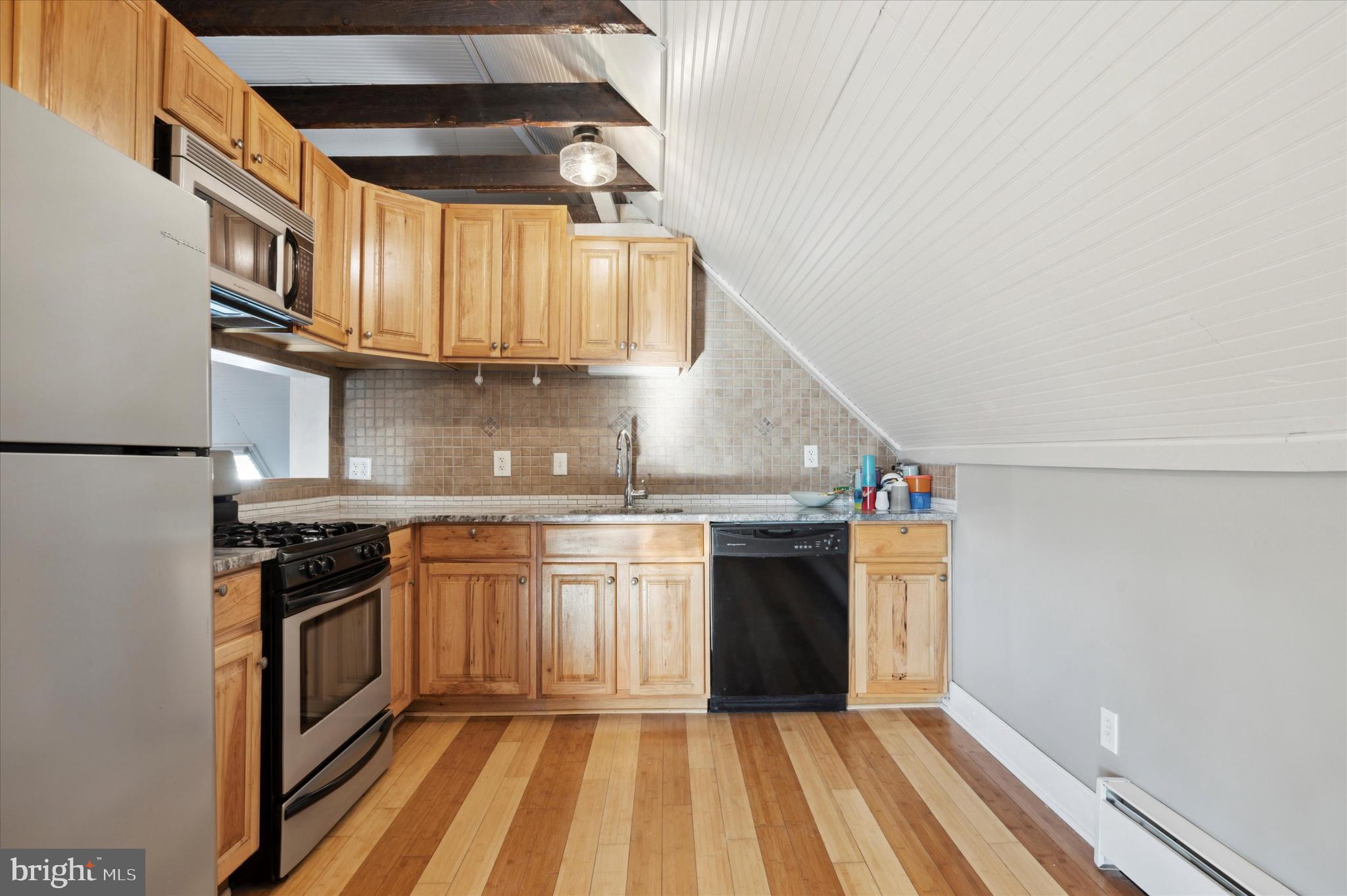 13 W Hinckley Ave #3