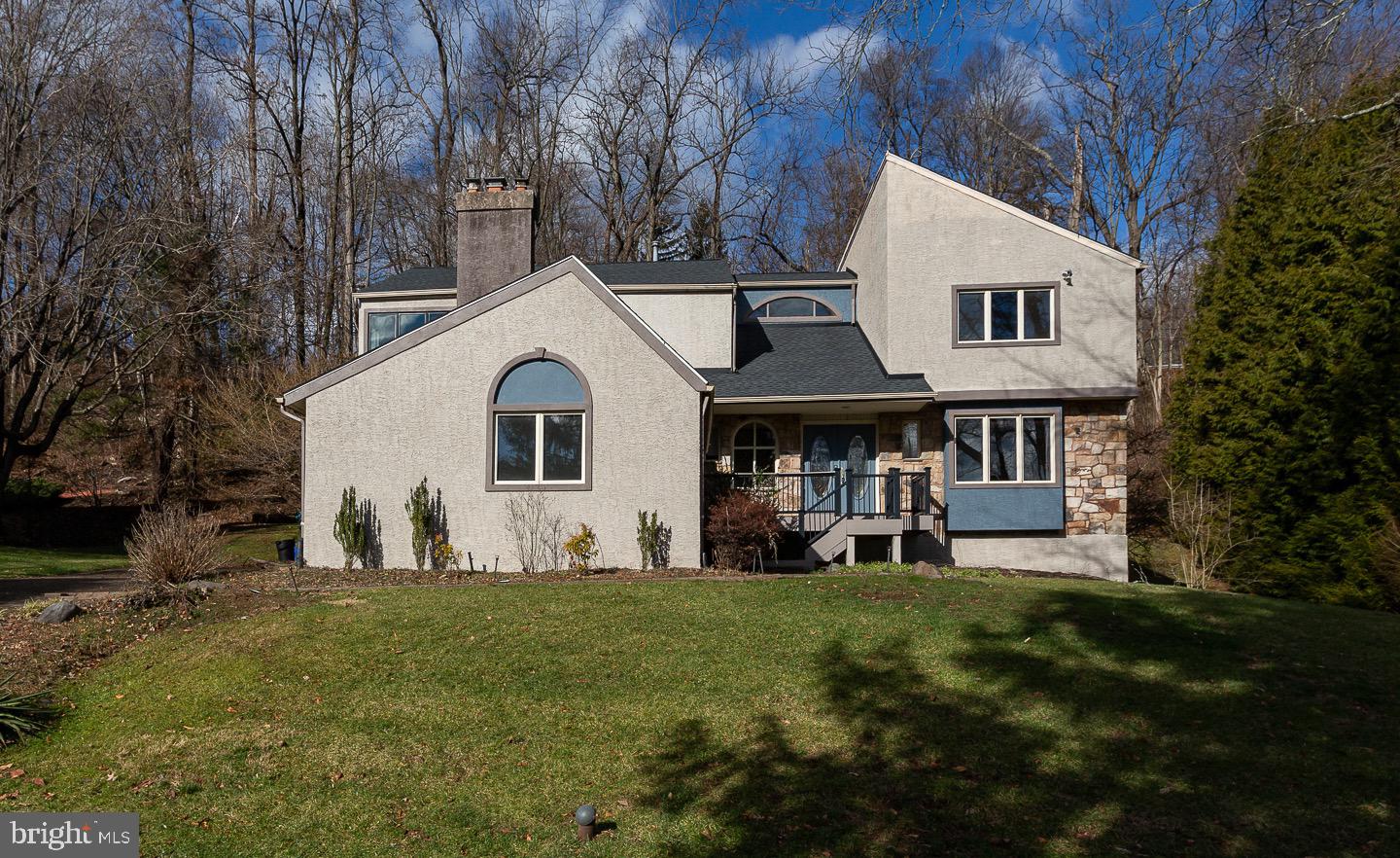 211 Cornell Dr