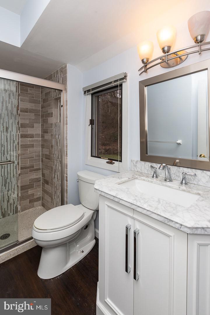 211 Cornell Dr