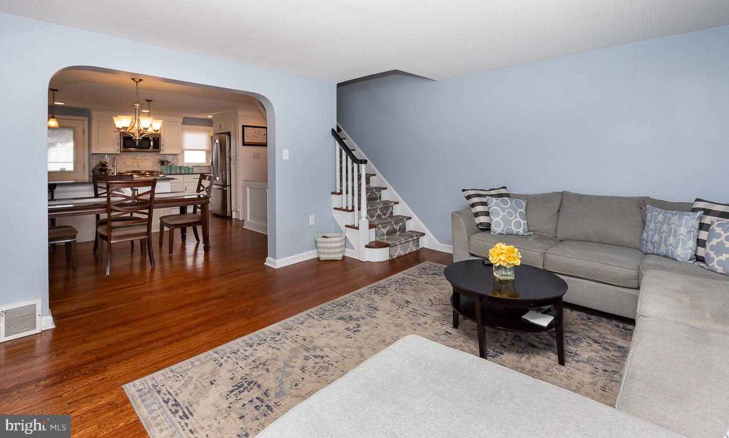 756 Oak View Rd