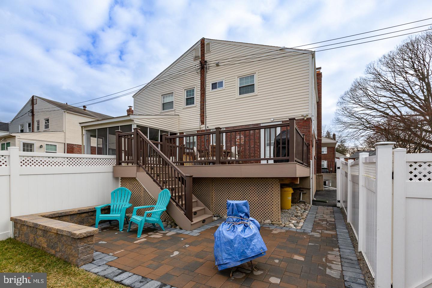 756 Oak View Rd
