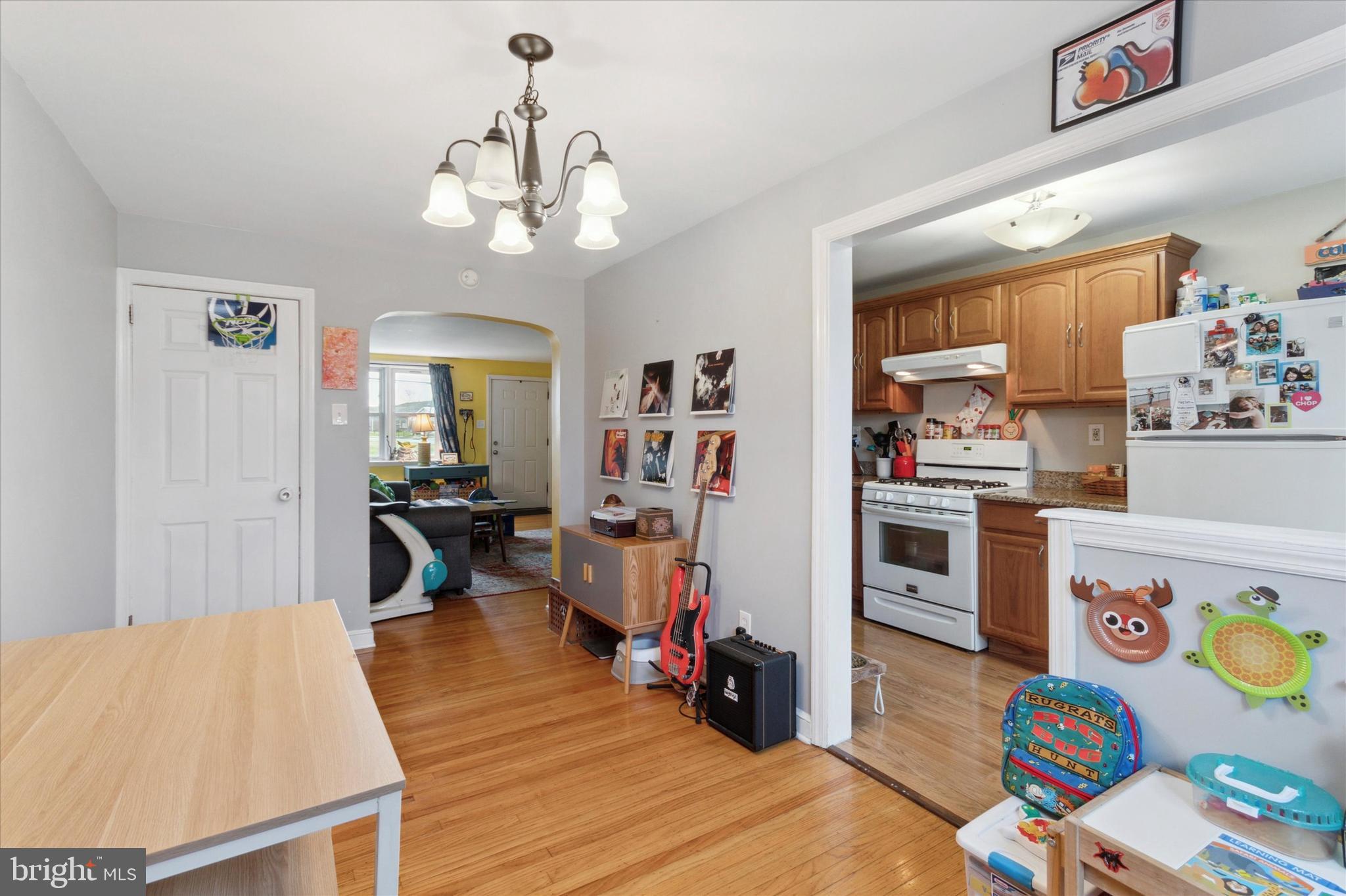 808 W Ashland Ave