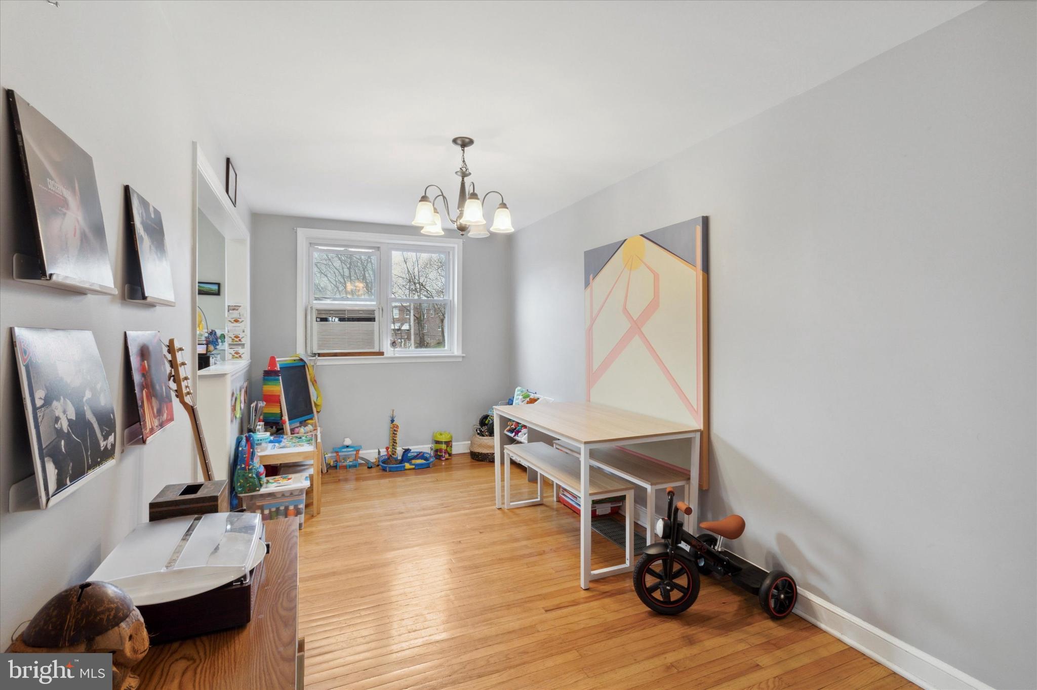 808 W Ashland Ave