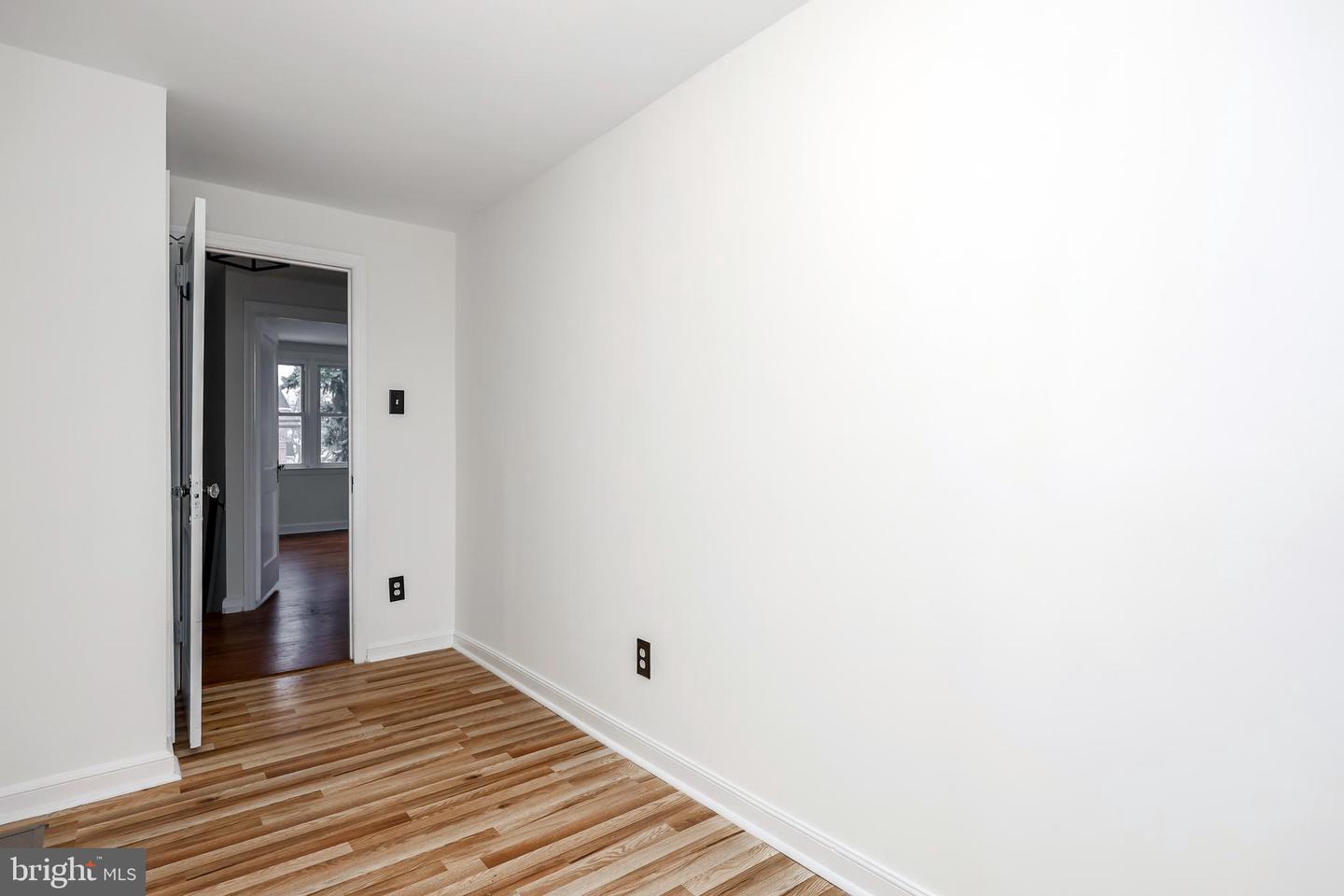 16 S Academy Ave