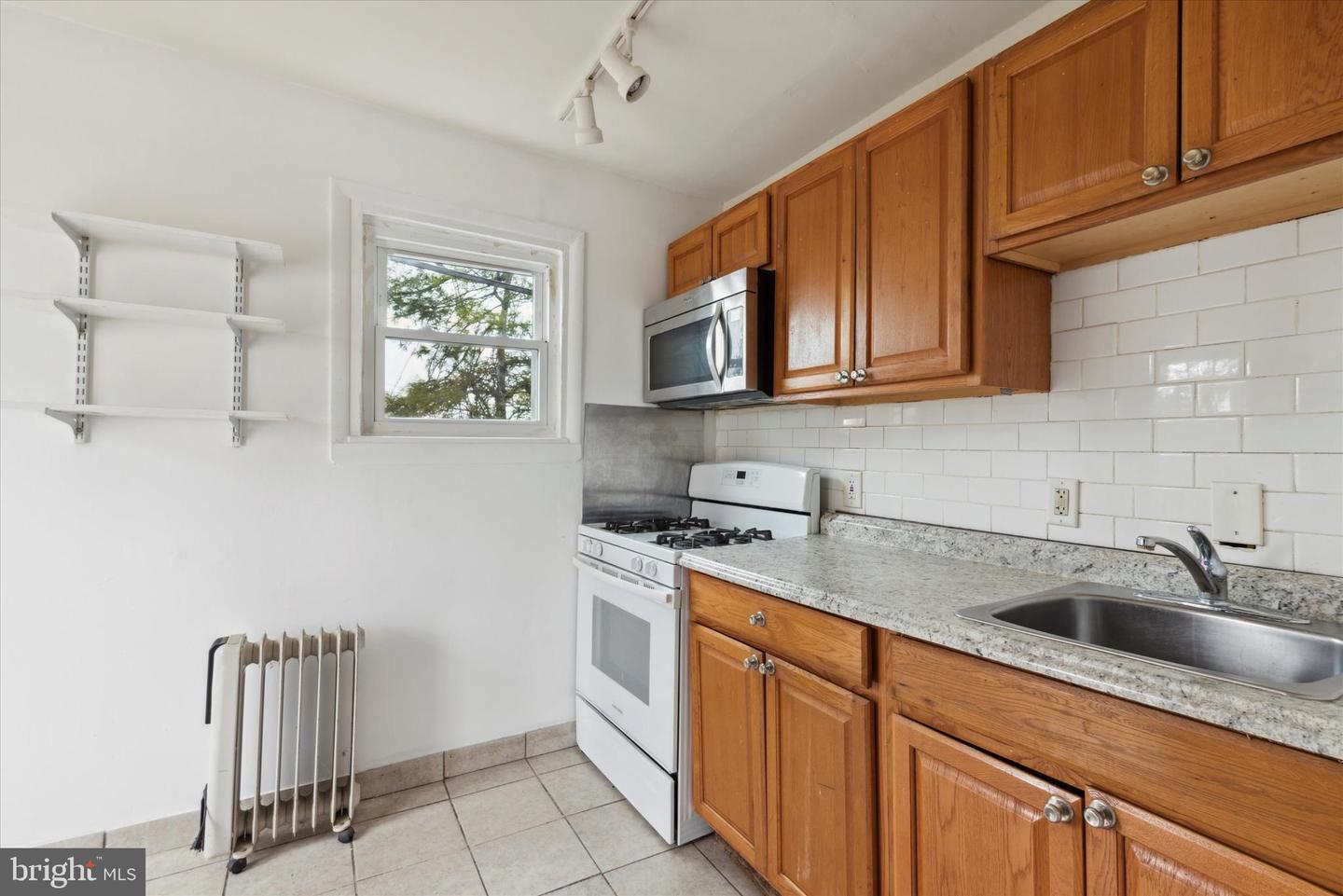 20 Darby Rd