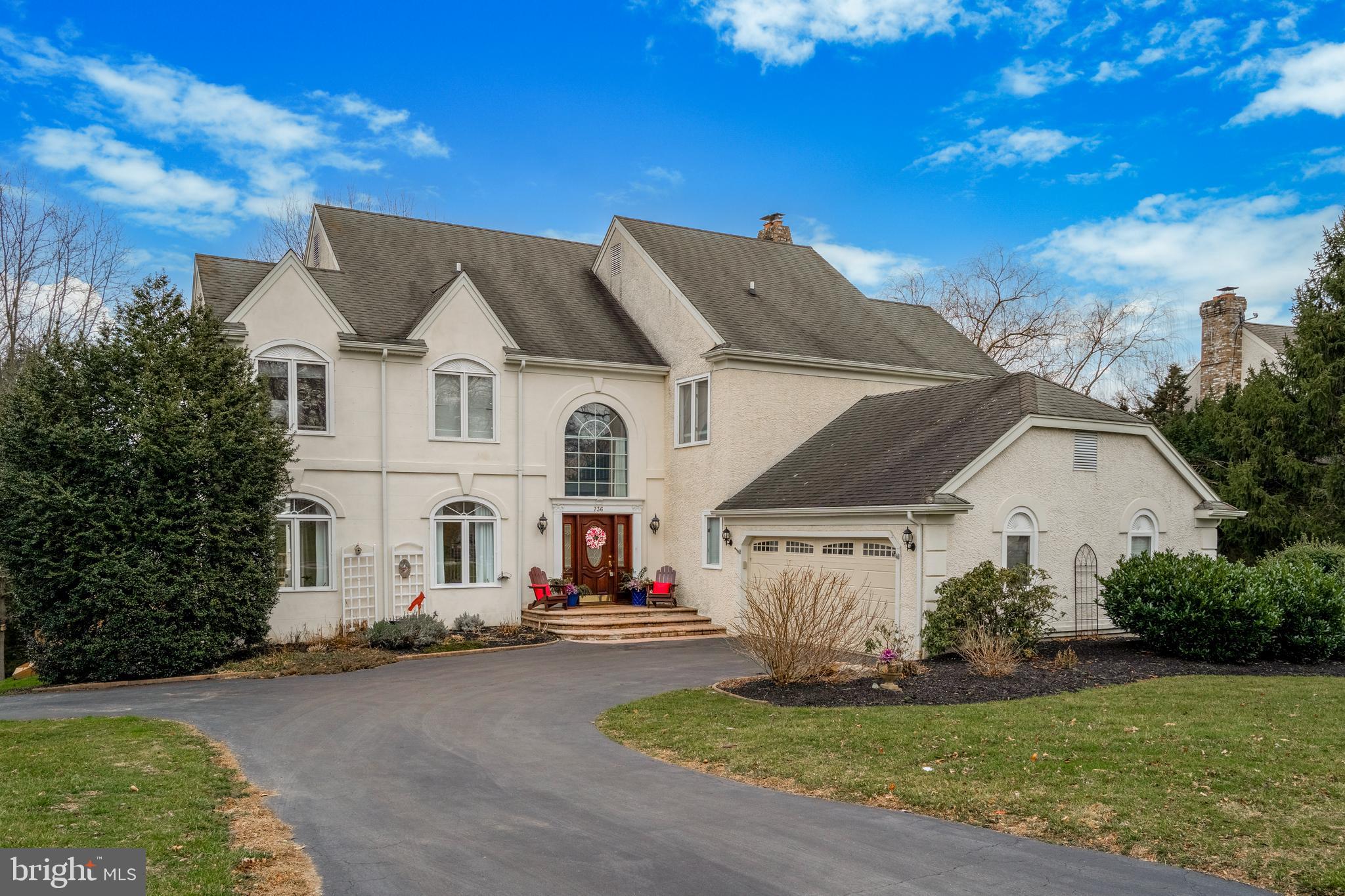 736 Cornerstone Ln