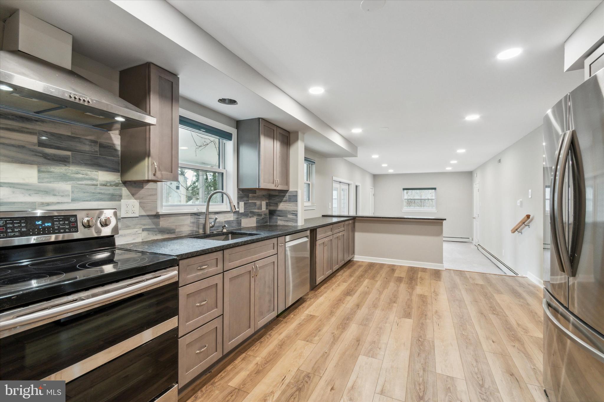 495 Beatty Rd