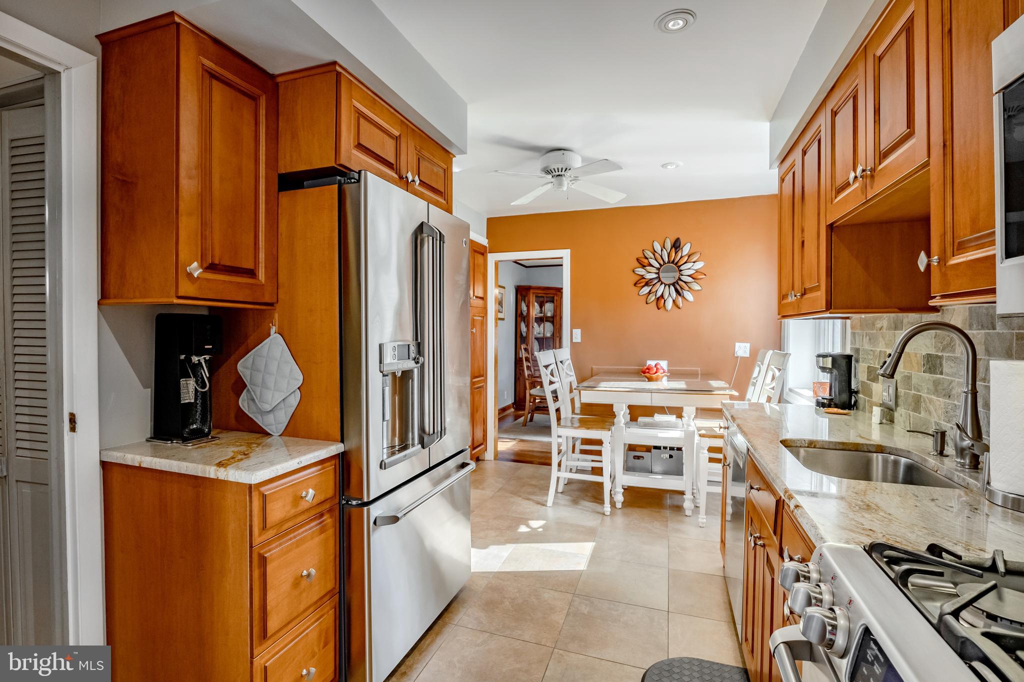 1525 Burmont Rd