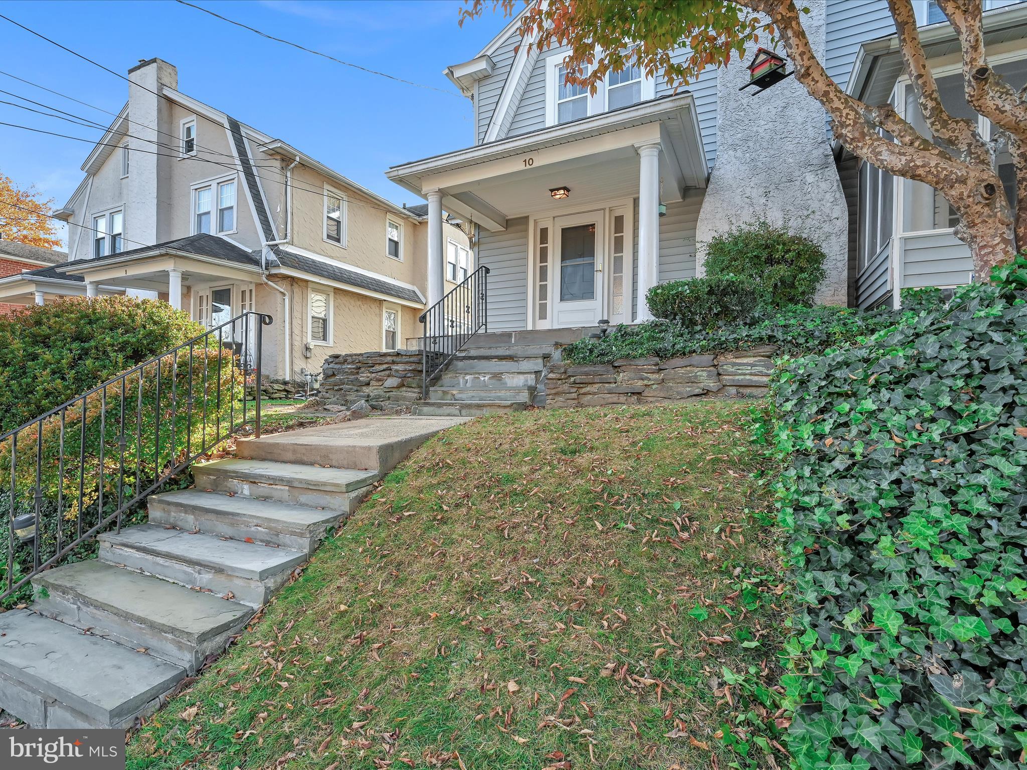 10 Waverly Rd
