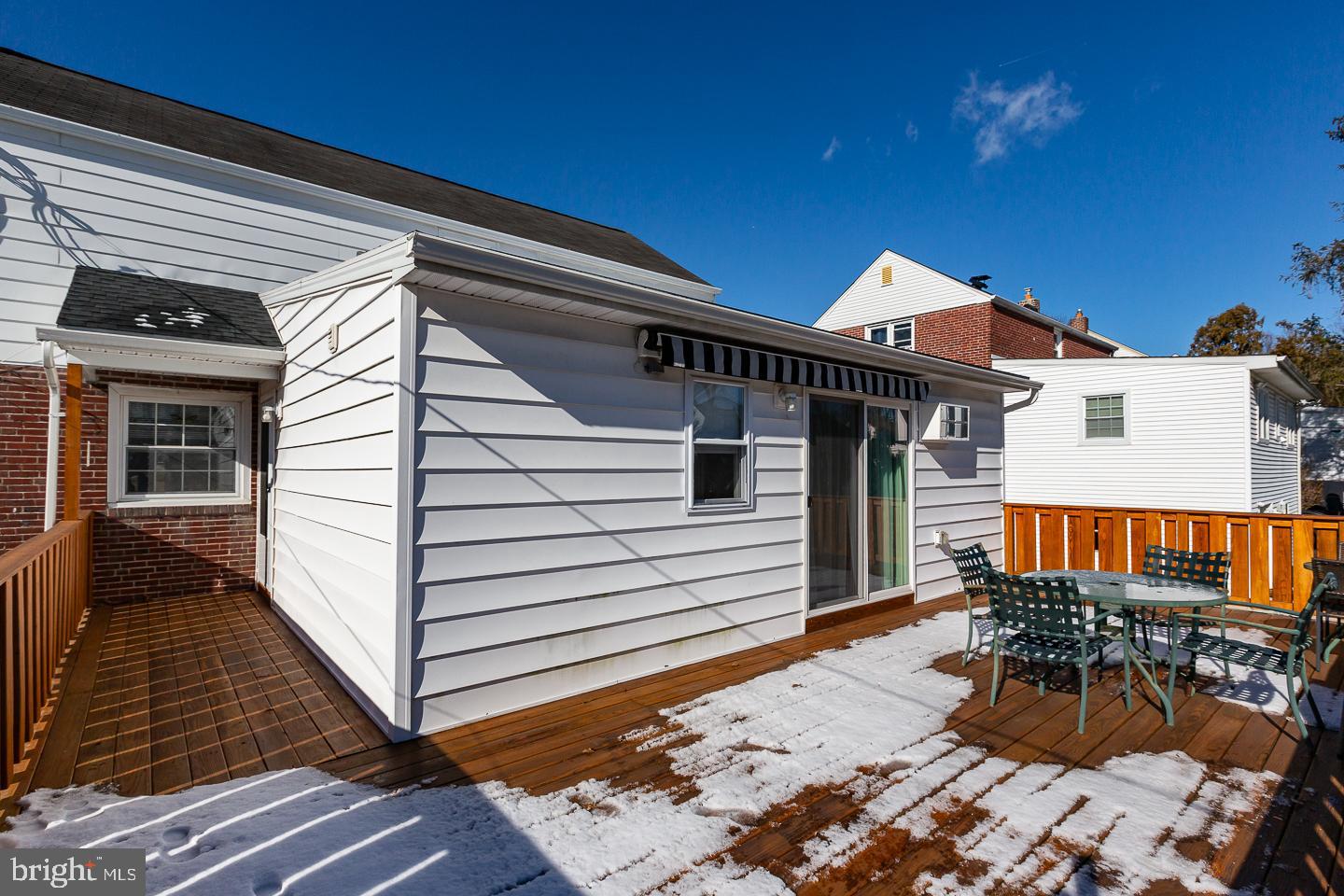 411 Pembroke Rd