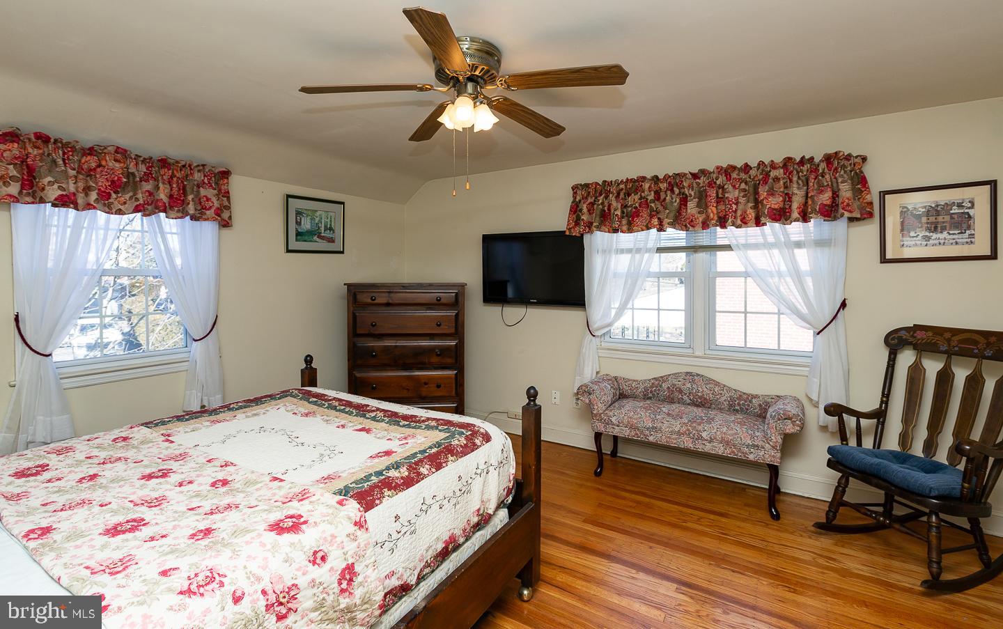 411 Pembroke Rd