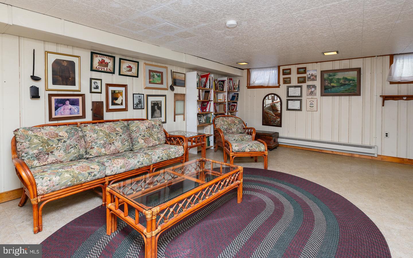 411 Pembroke Rd