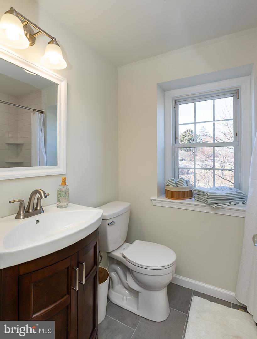 411 Pembroke Rd