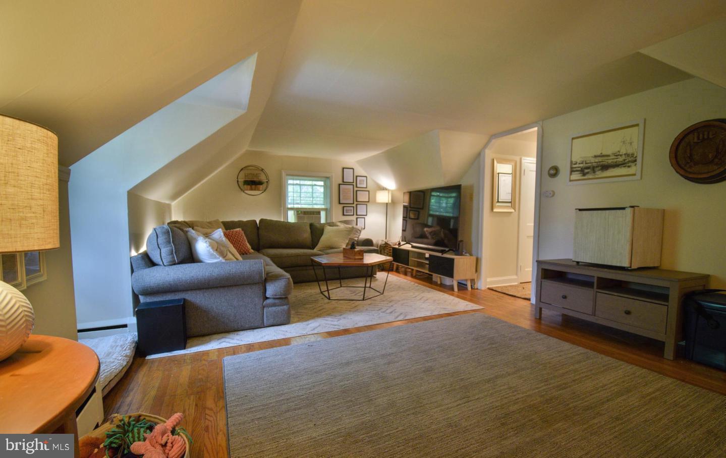 2588 Radcliffe Rd
