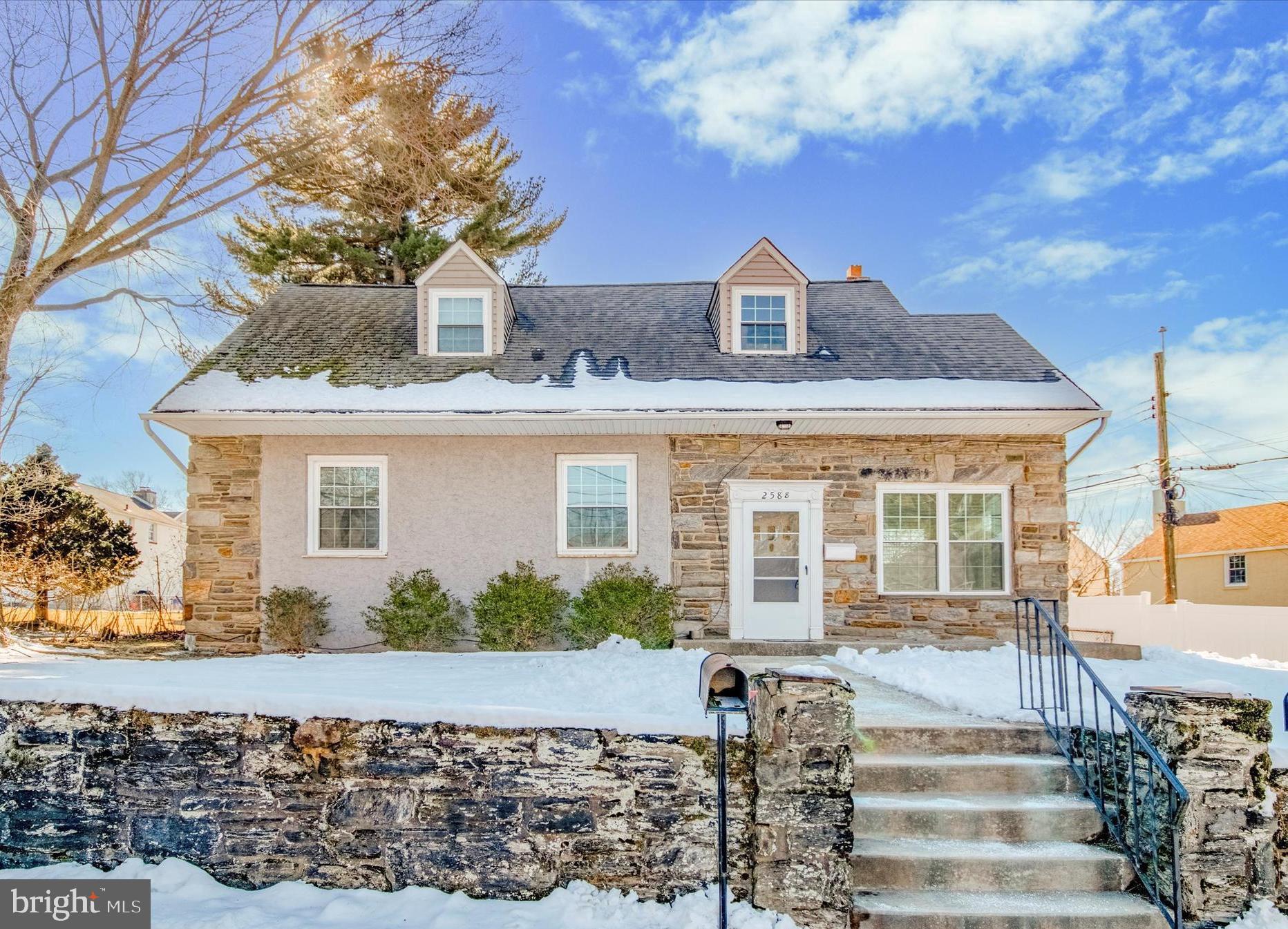 2588 Radcliffe Rd