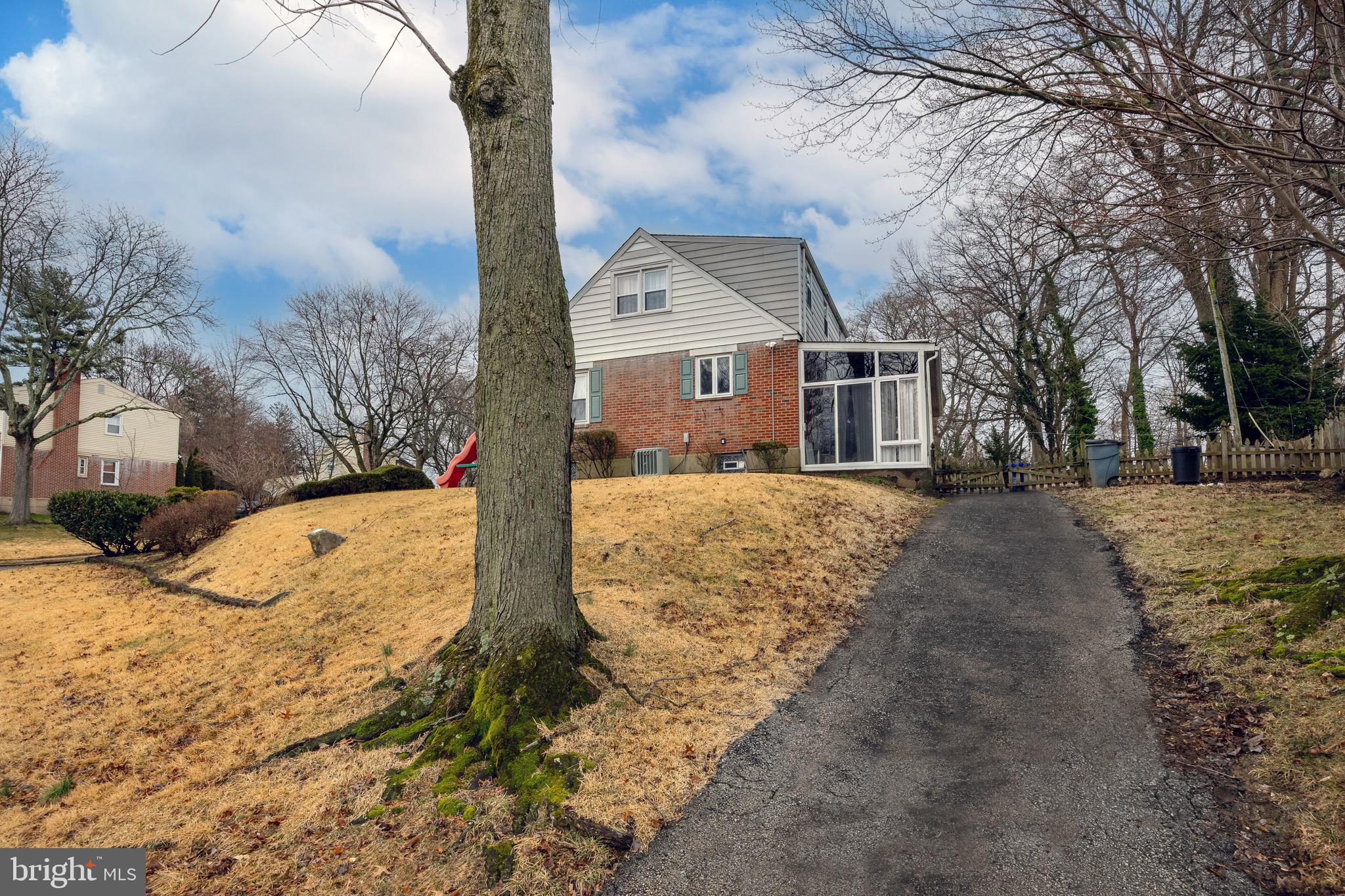 481 Colfax Rd