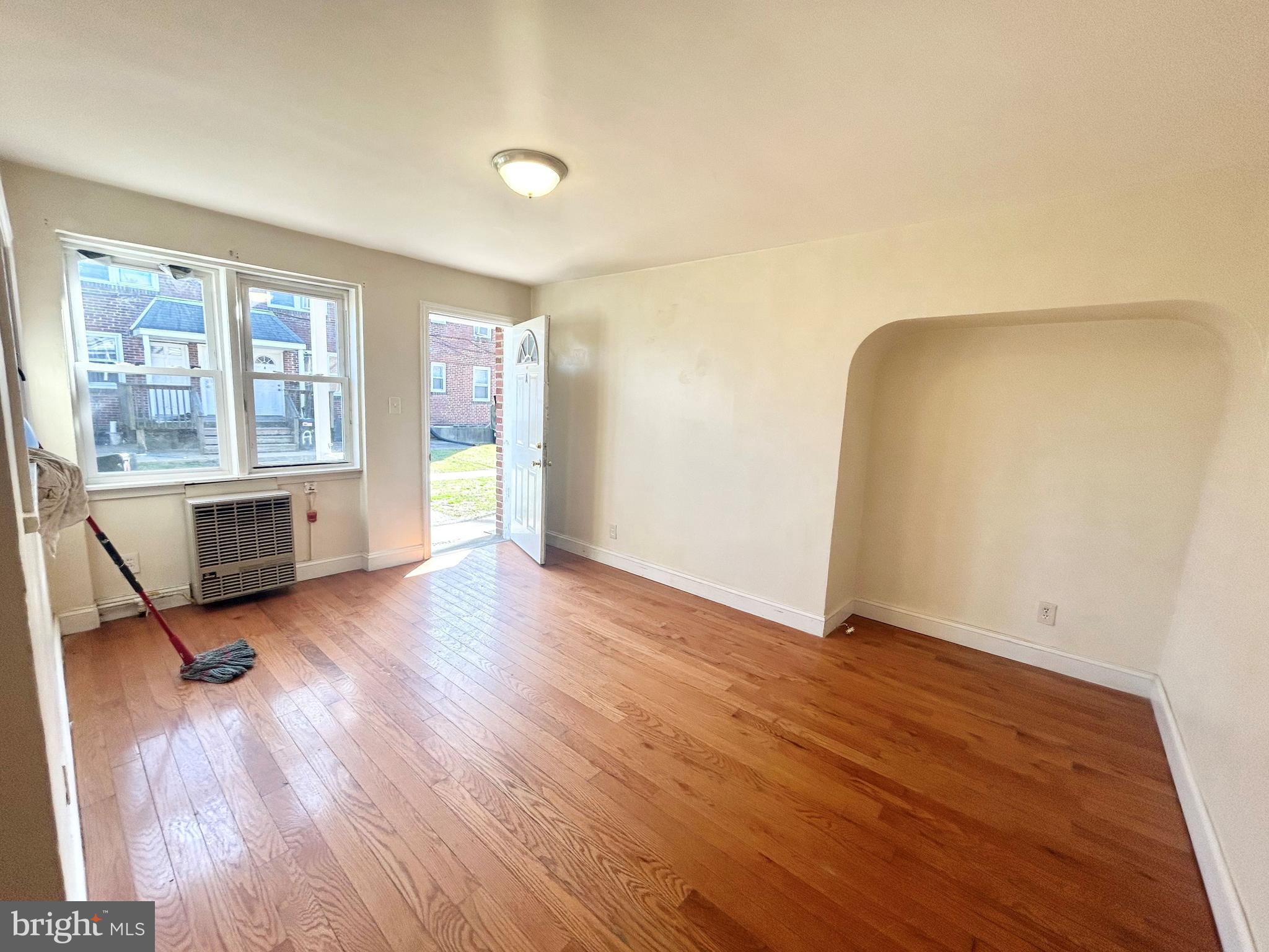 304 S MORRIS #C