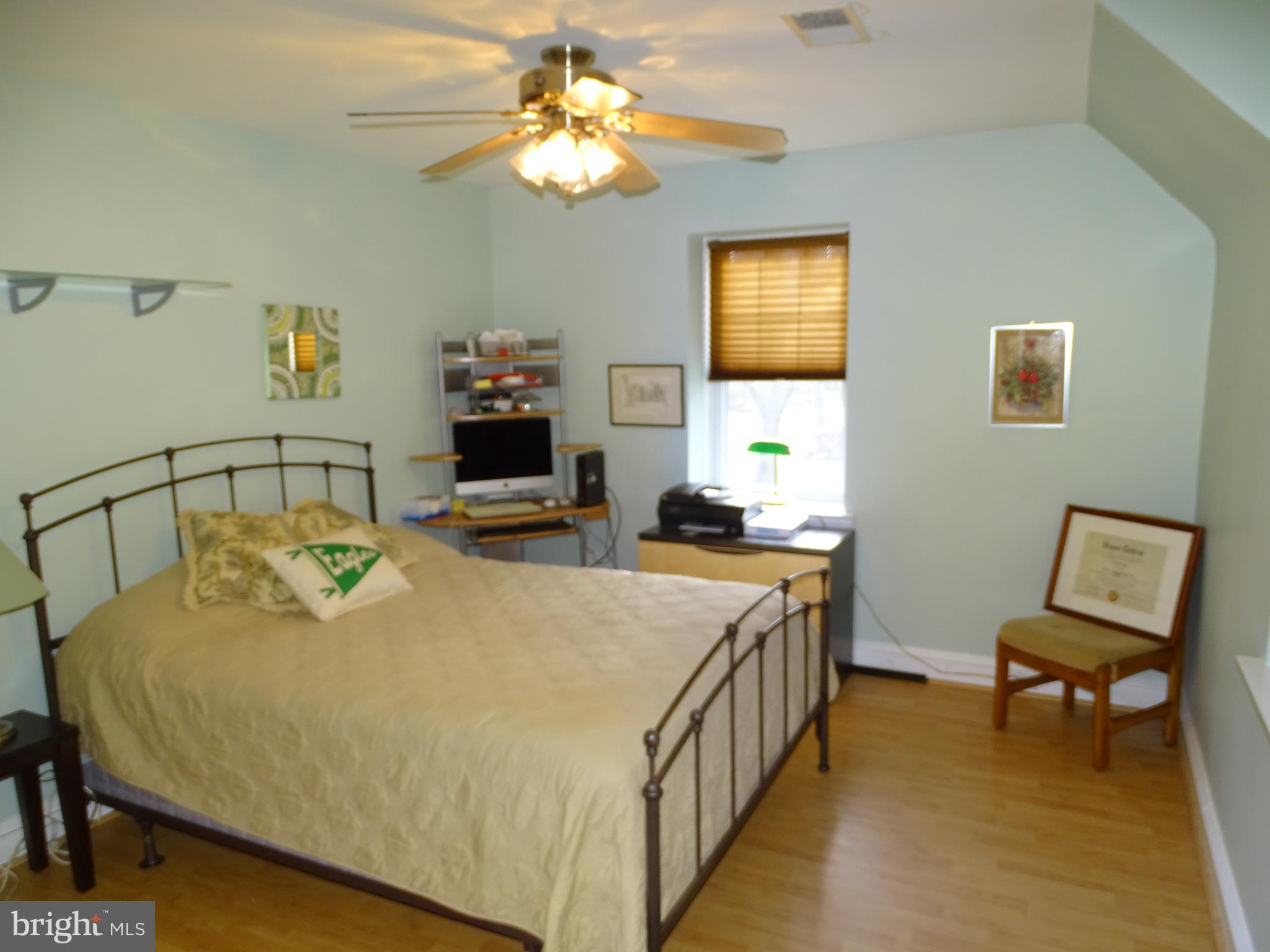 1101 Morgan Ave