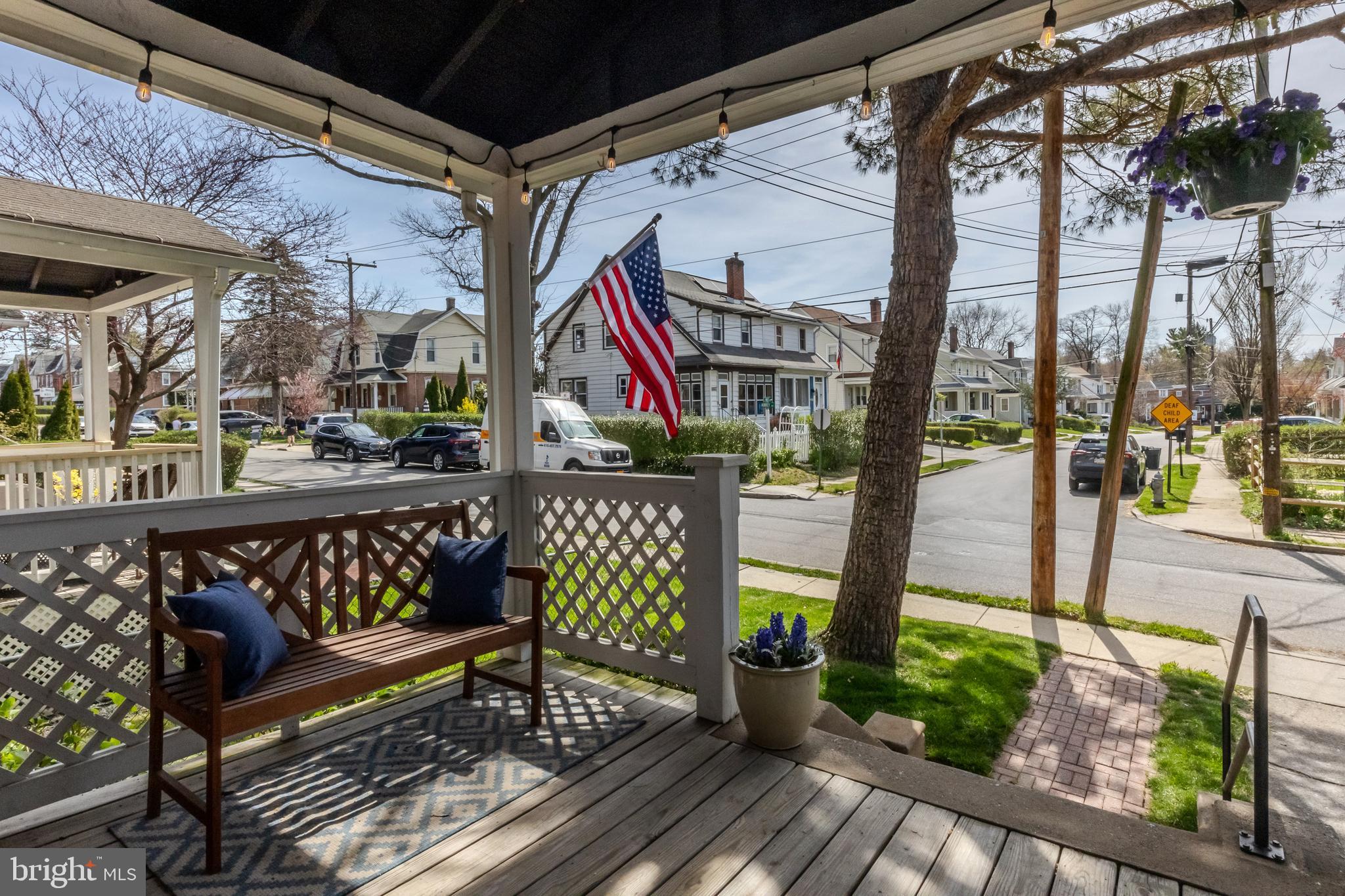 808 Aubrey Ave