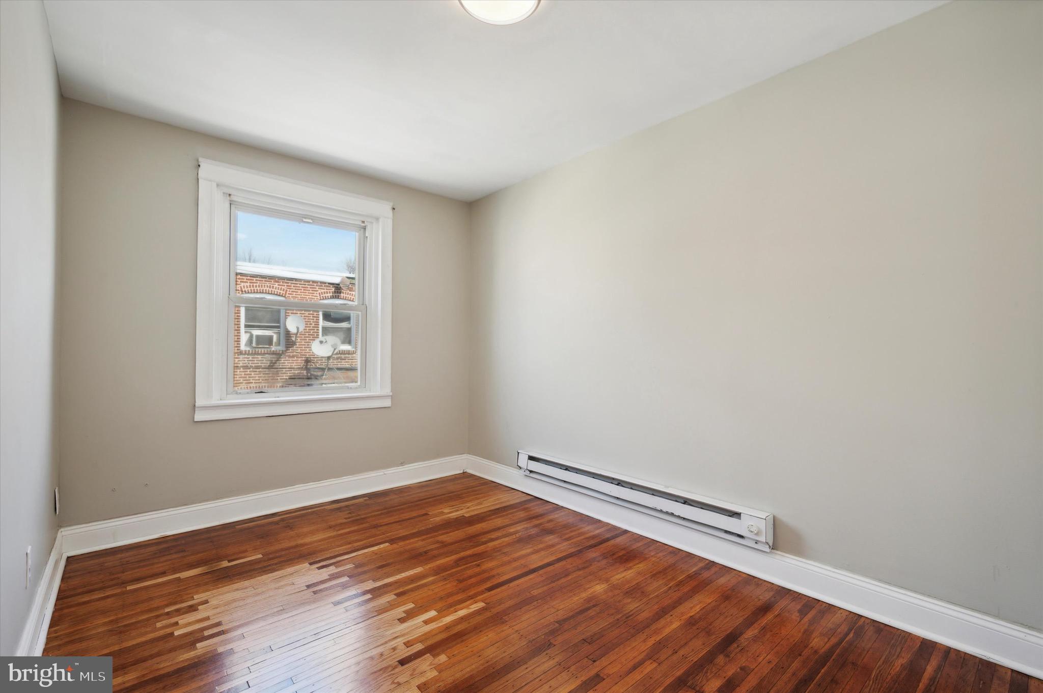 141 Laurel Rd