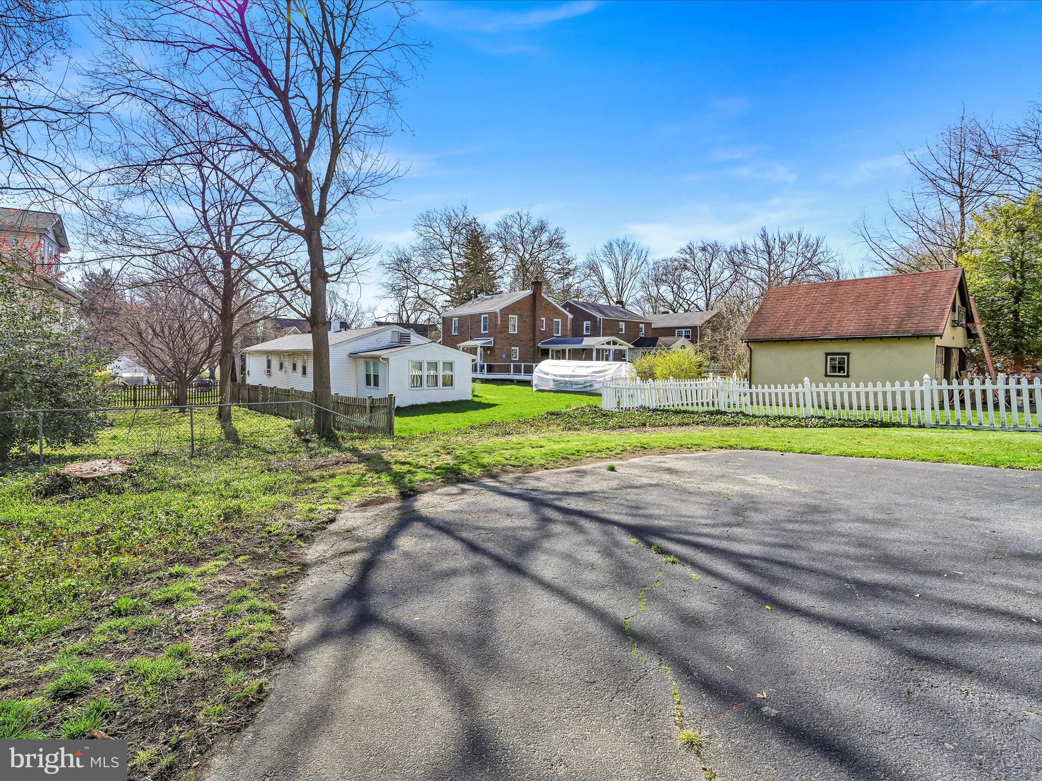 815 Beechwood Dr