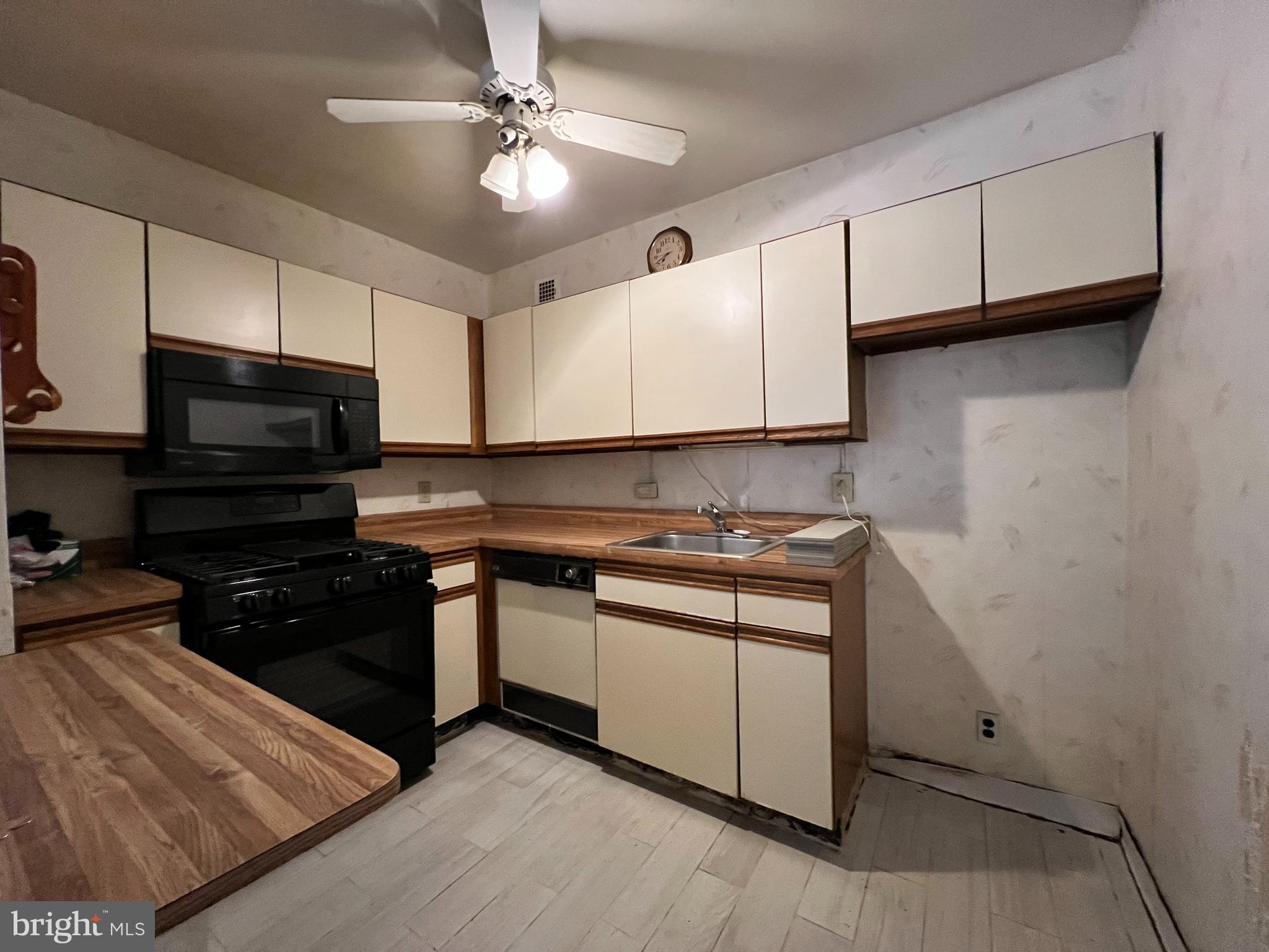 80 W Baltimore Ave #B212