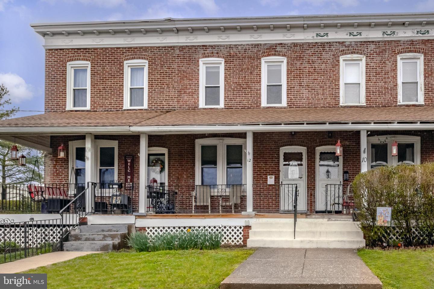 12 W Park Rd