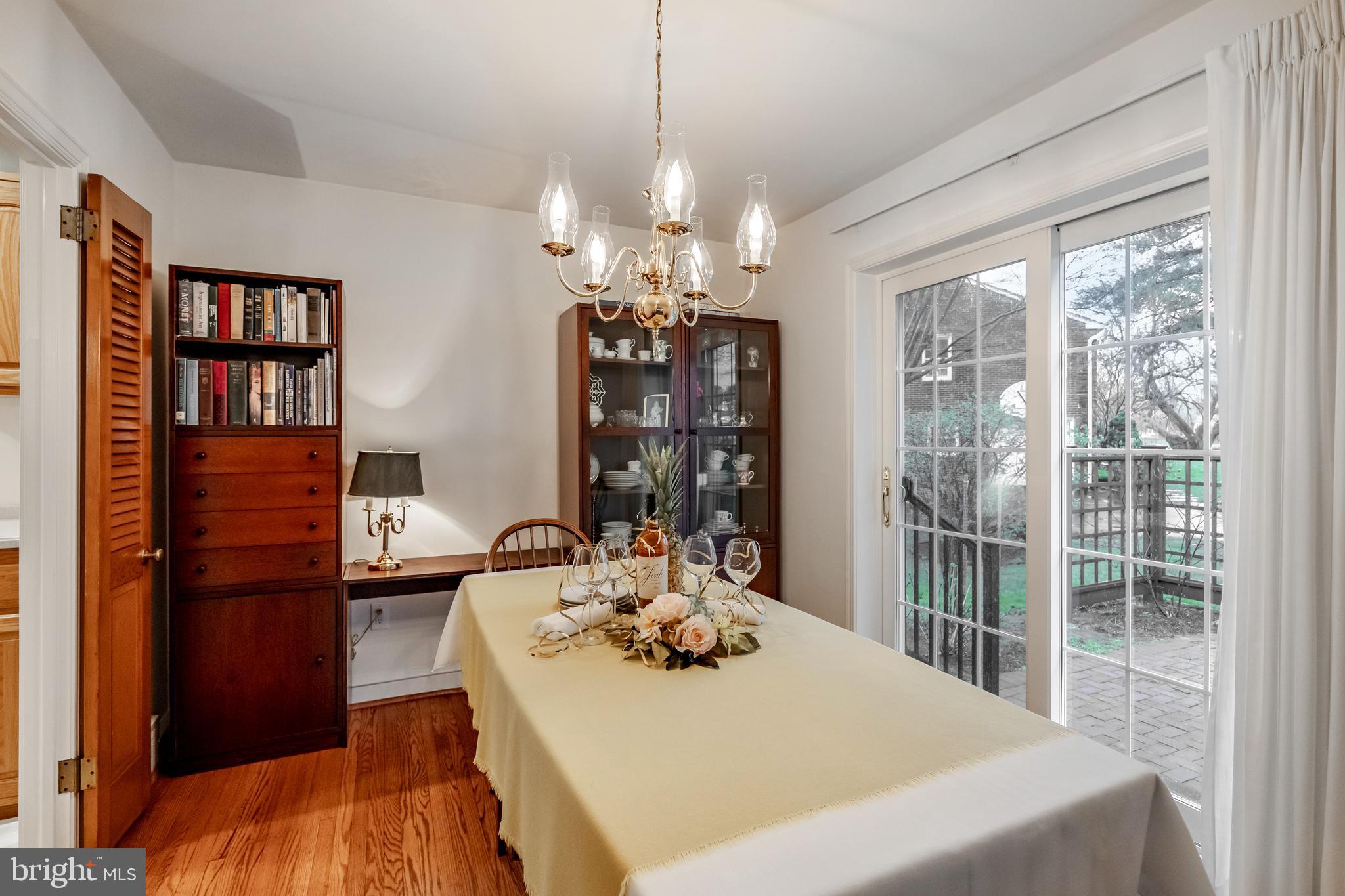 224 Canterbury Dr